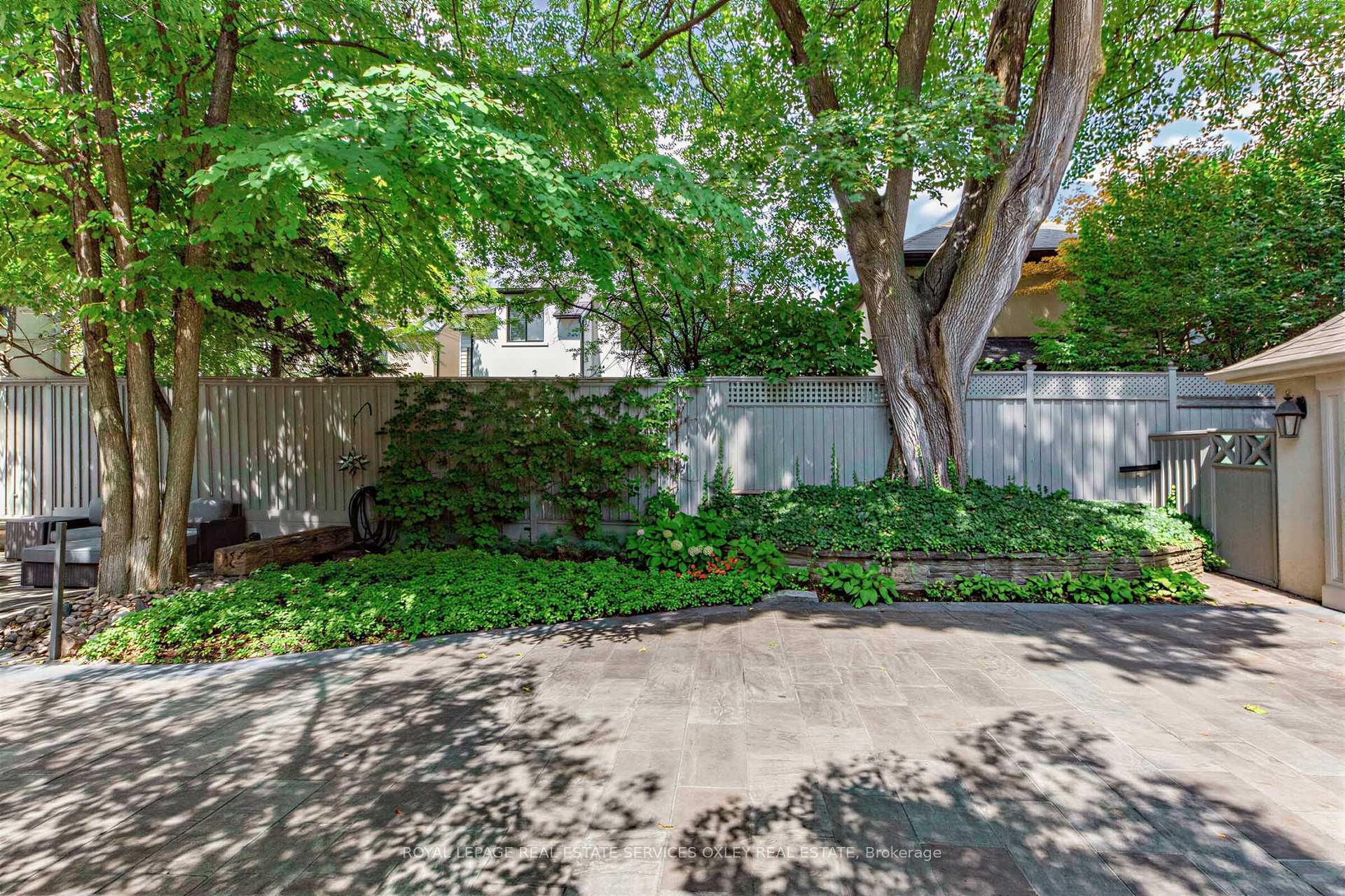 Photo 37 of 113 Inglewood Drive, Toronto, Rosedale-Moore Park — HOMEH