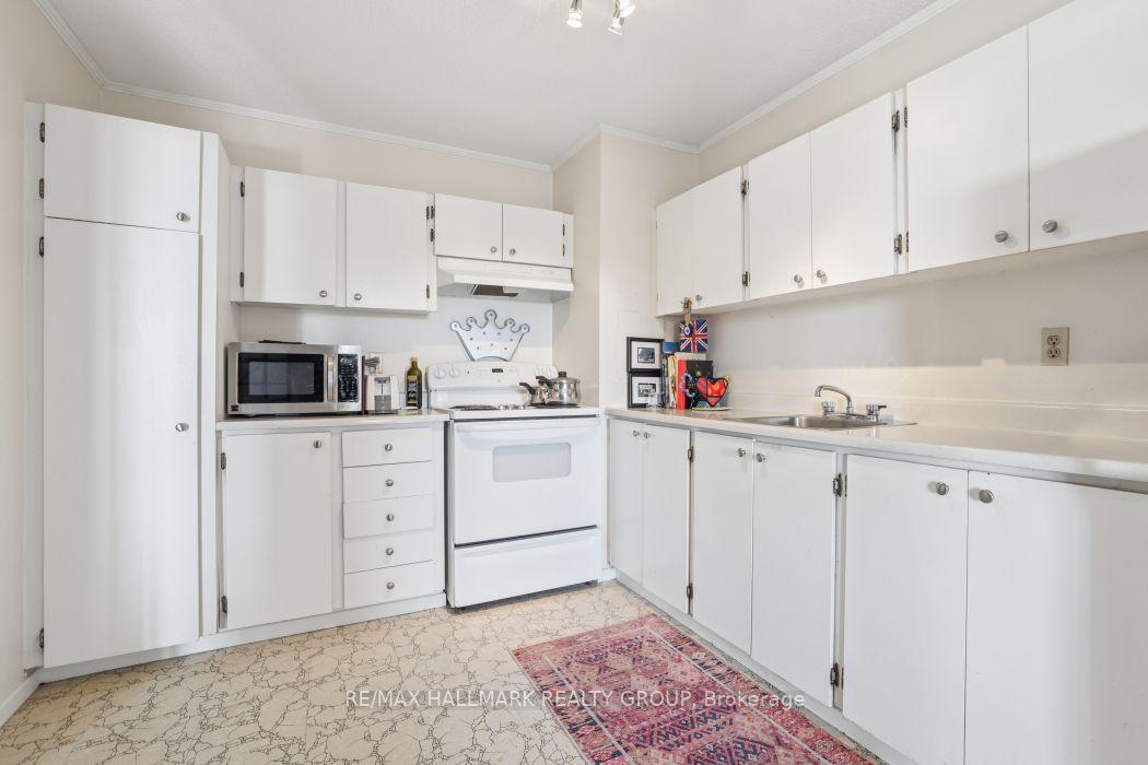 Photo 14 of Unit 801, 2951 Riverside Drive, Ottawa, Mooneys Bay/Riverside Park — HOMEH