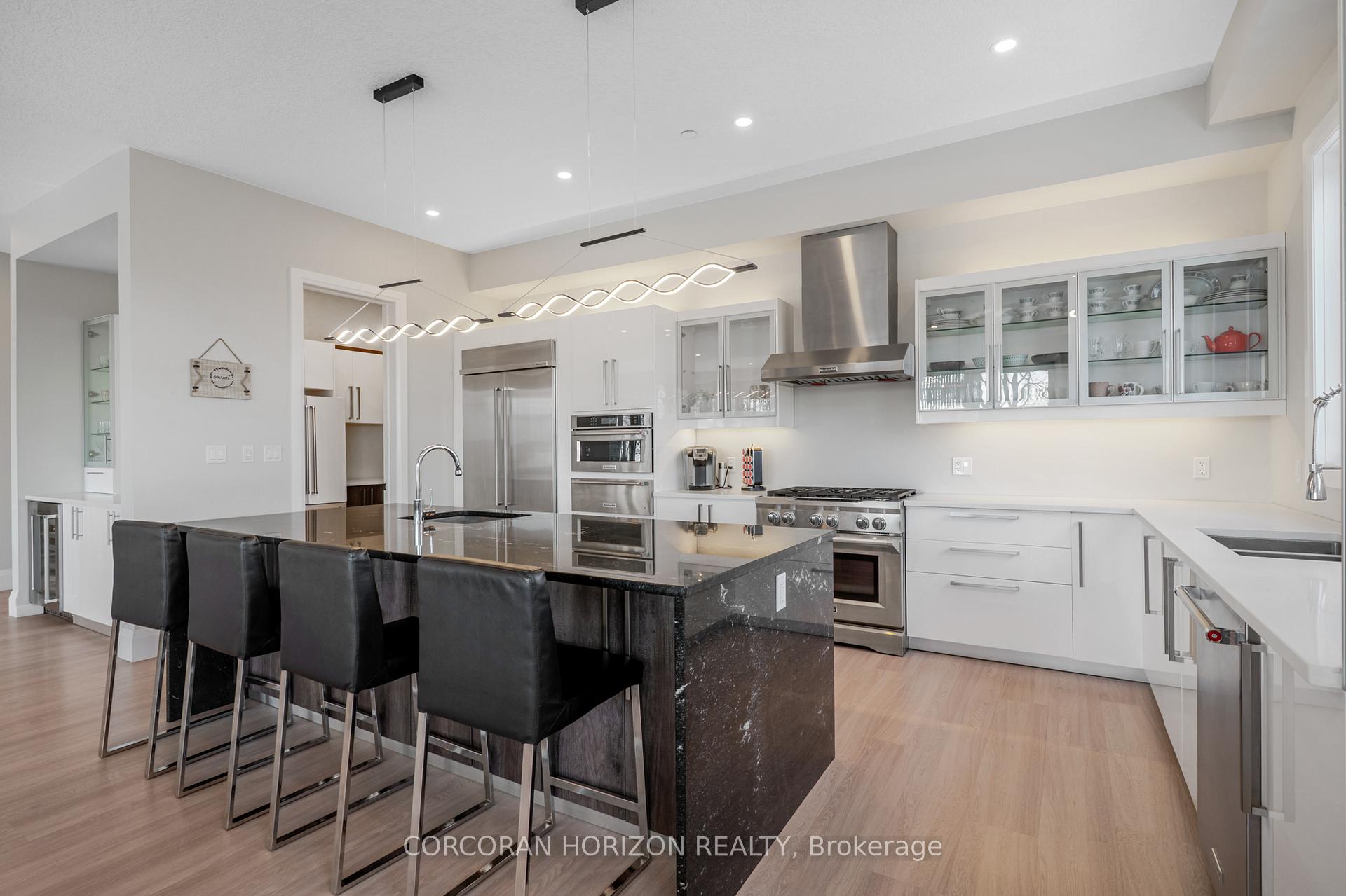 Photo 17 of 111 Grand Ridge Drive, Cambridge, St Andrews/Southwood — HOMEH