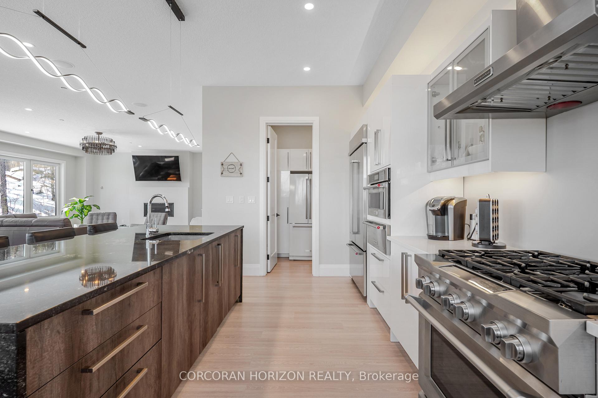 Photo 18 of 111 Grand Ridge Drive, Cambridge, St Andrews/Southwood — HOMEH