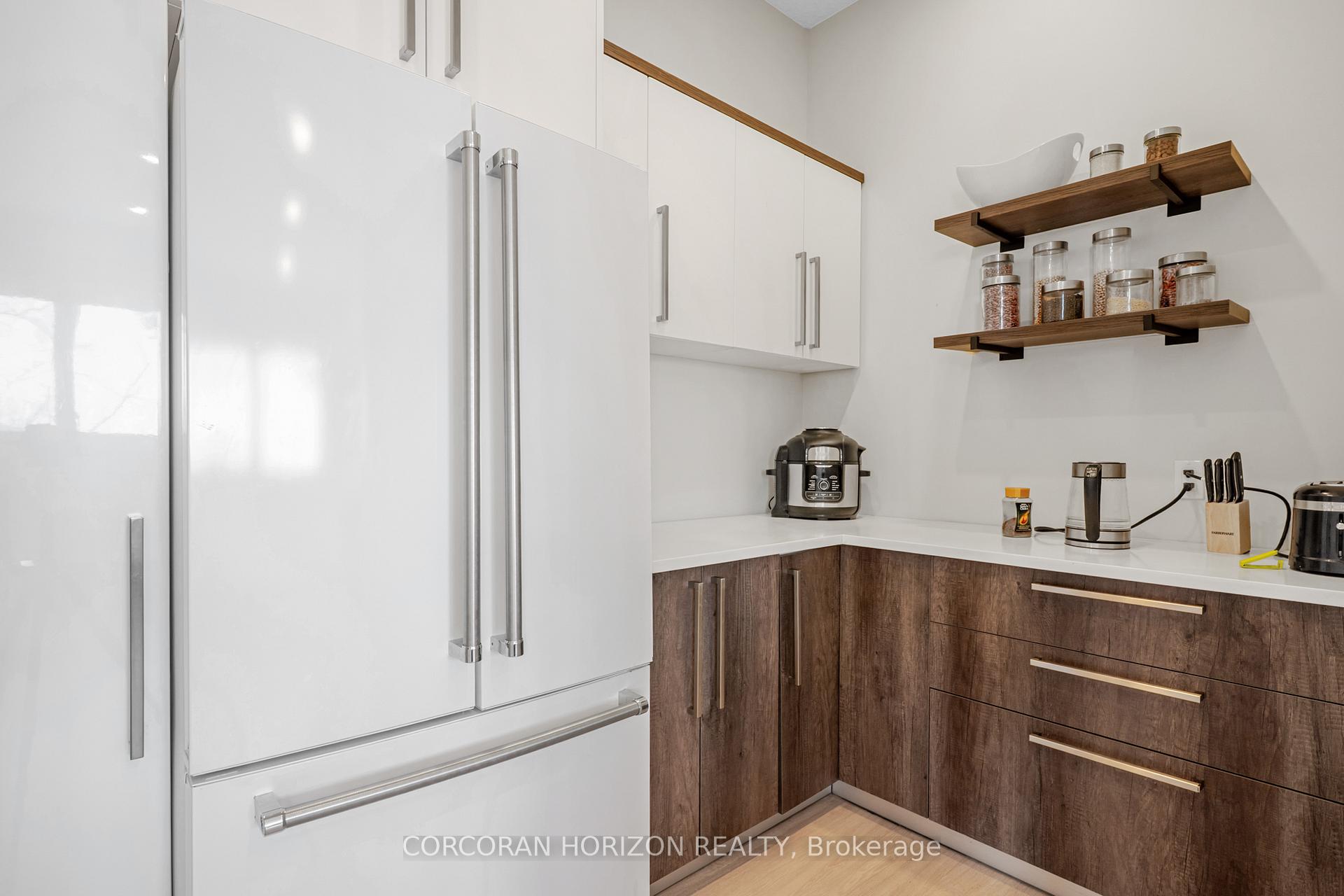 Photo 20 of 111 Grand Ridge Drive, Cambridge, St Andrews/Southwood — HOMEH