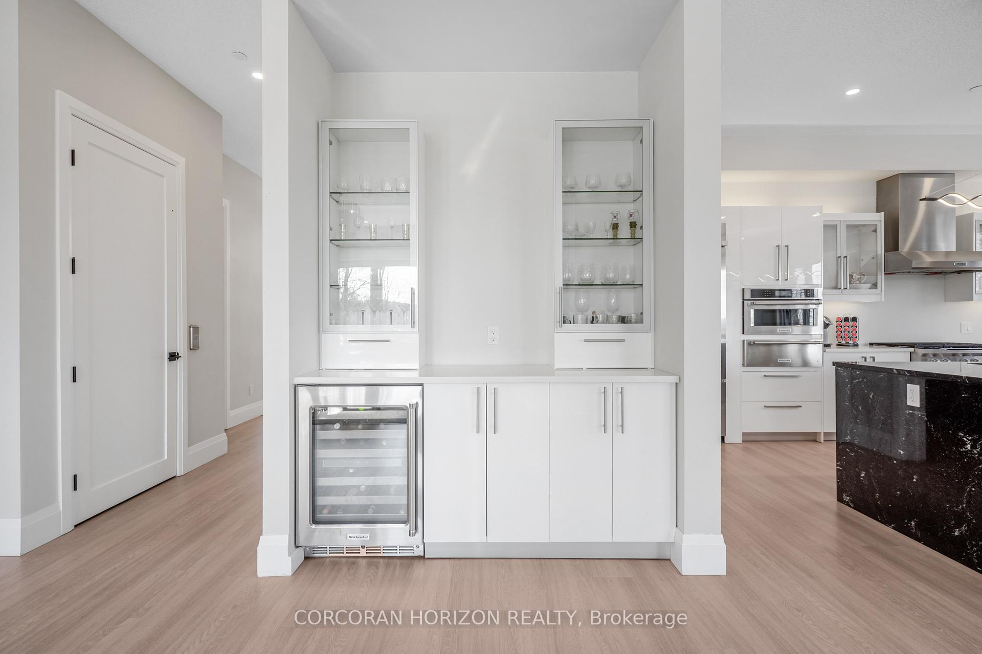 Photo 21 of 111 Grand Ridge Drive, Cambridge, St Andrews/Southwood — HOMEH