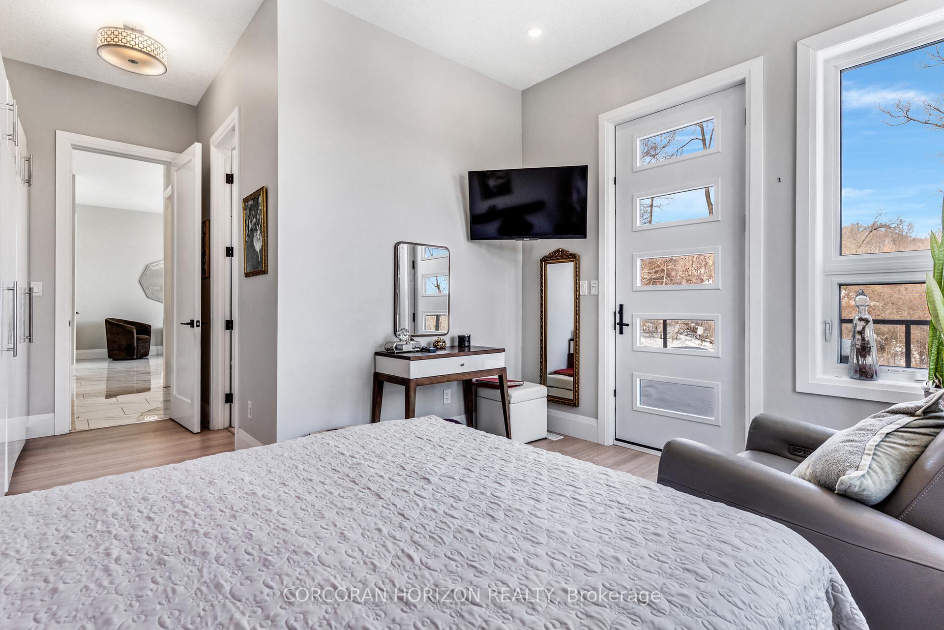 Photo 24 of 111 Grand Ridge Drive, Cambridge, St Andrews/Southwood — HOMEH