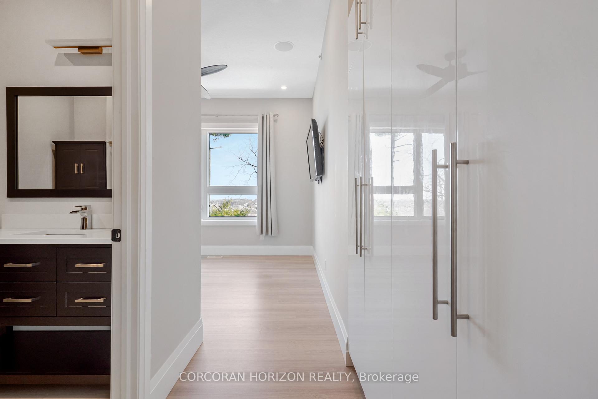 Photo 33 of 111 Grand Ridge Drive, Cambridge, St Andrews/Southwood — HOMEH
