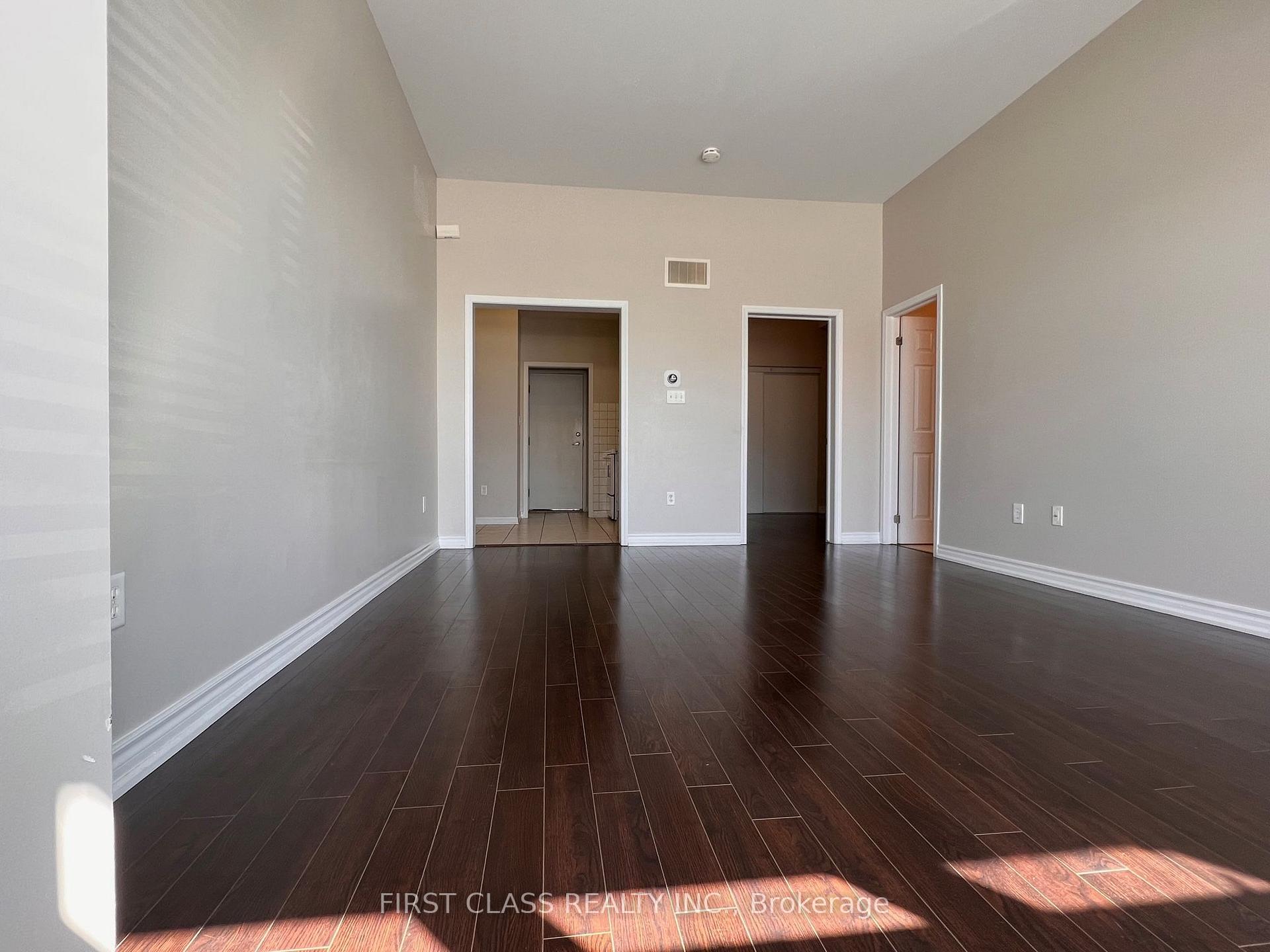 Photo 4 of Unit 2, 3038 Bur Oak Avenue, Markham, Cornell — HOMEH