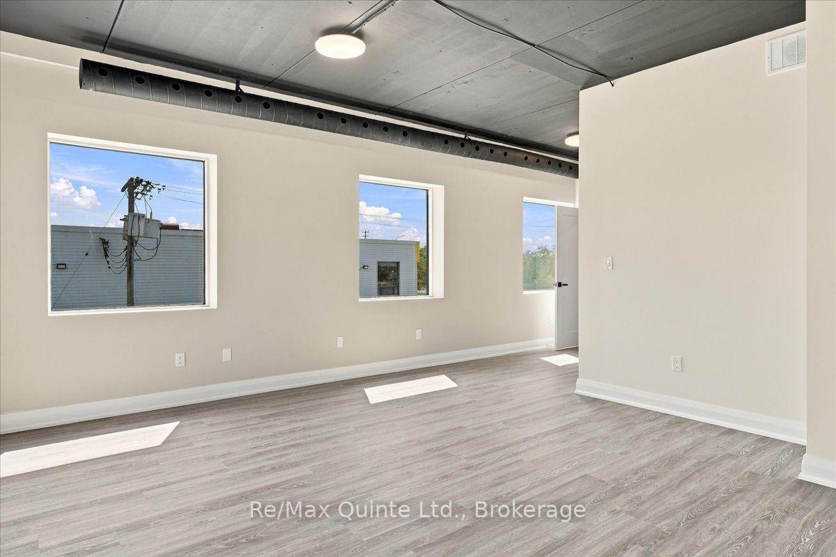 Photo 2 of Unit A, 445 Centre Street, Greater Napanee — HOMEH