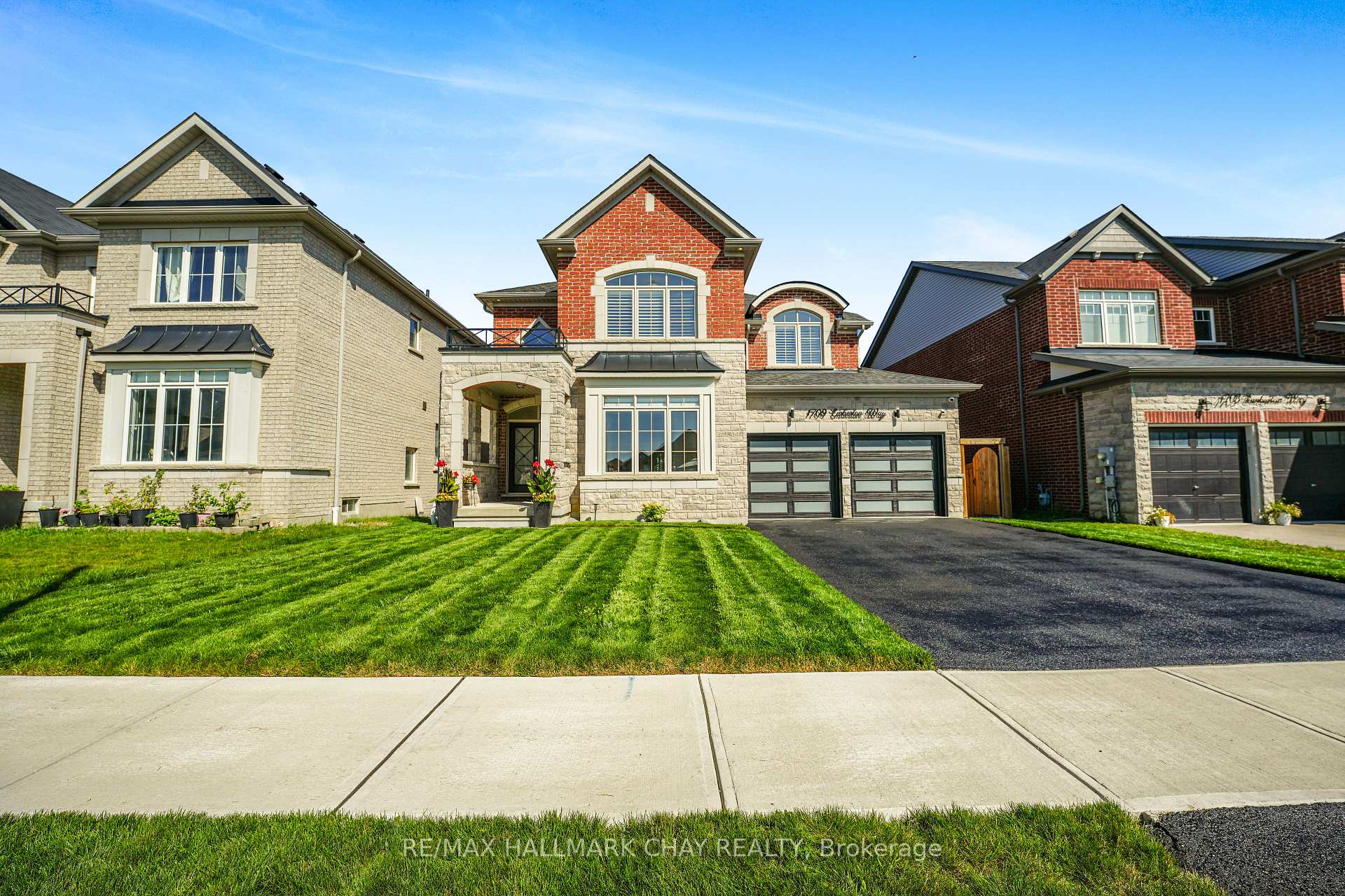 Photo 2 of 1709 Emberton Way, Innisfil, Alcona — HOMEH
