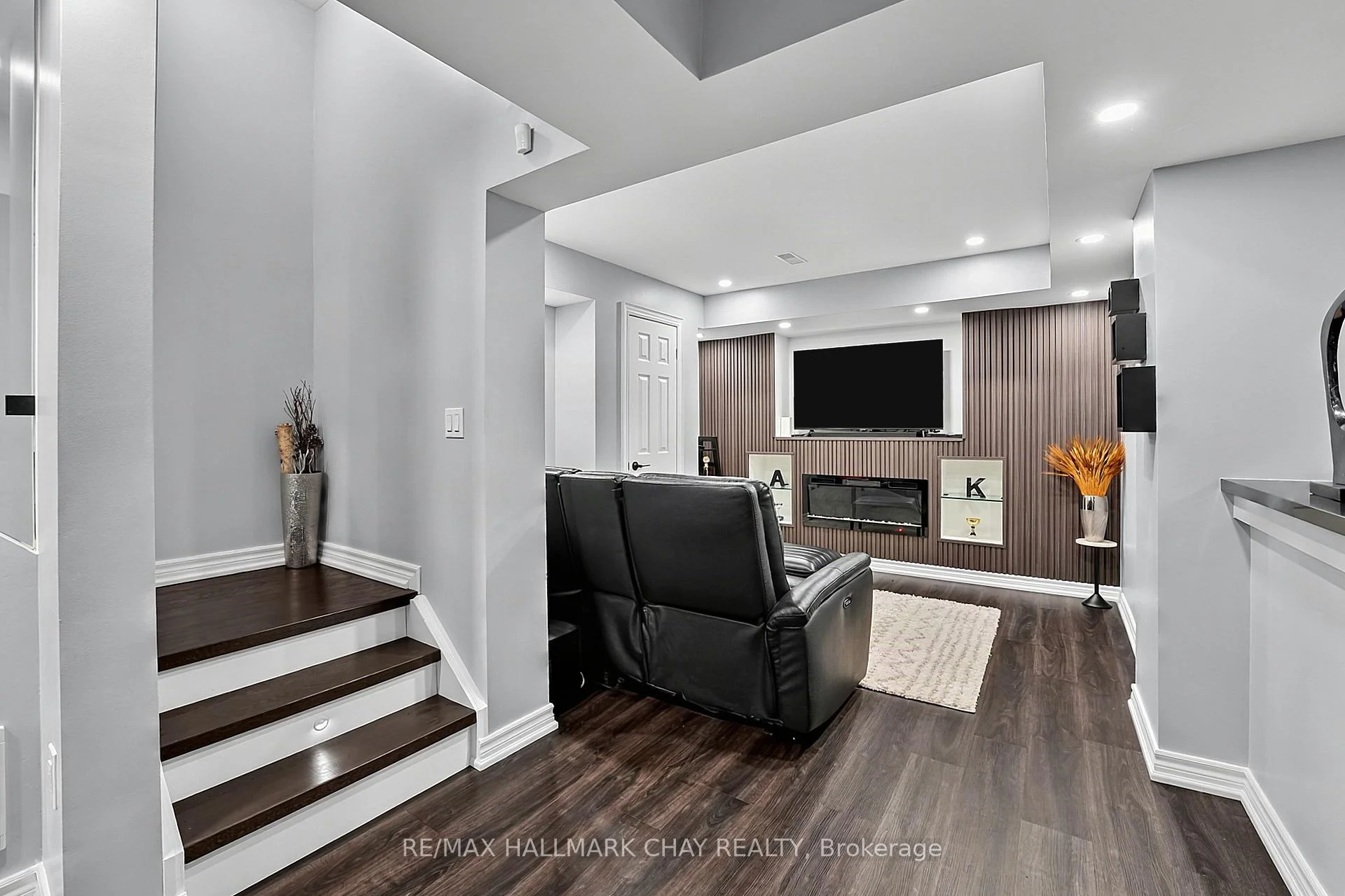 Photo 33 of 1709 Emberton Way, Innisfil, Alcona — HOMEH