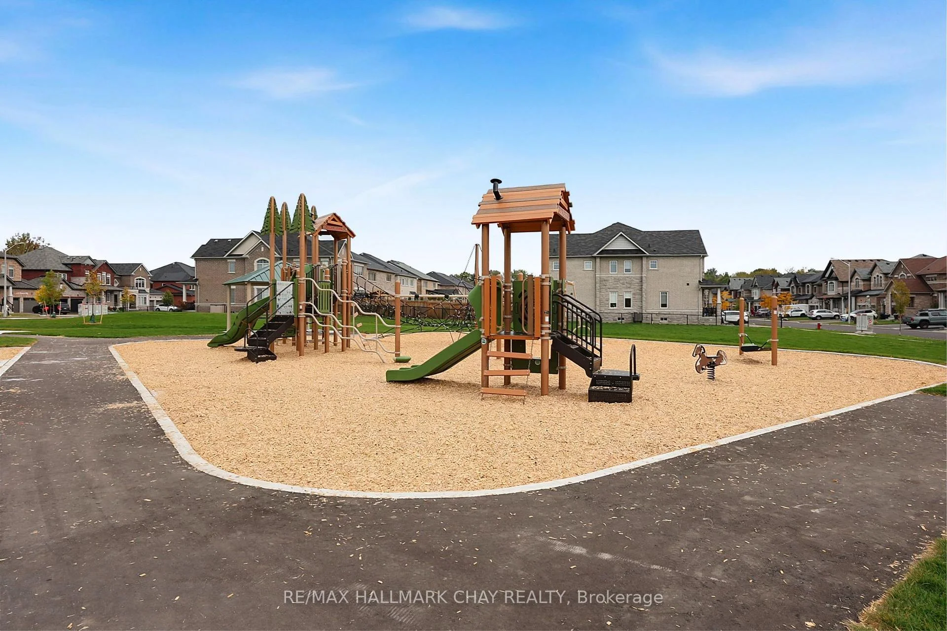Photo 99 of 1709 Emberton Way, Innisfil, Alcona — HOMEH