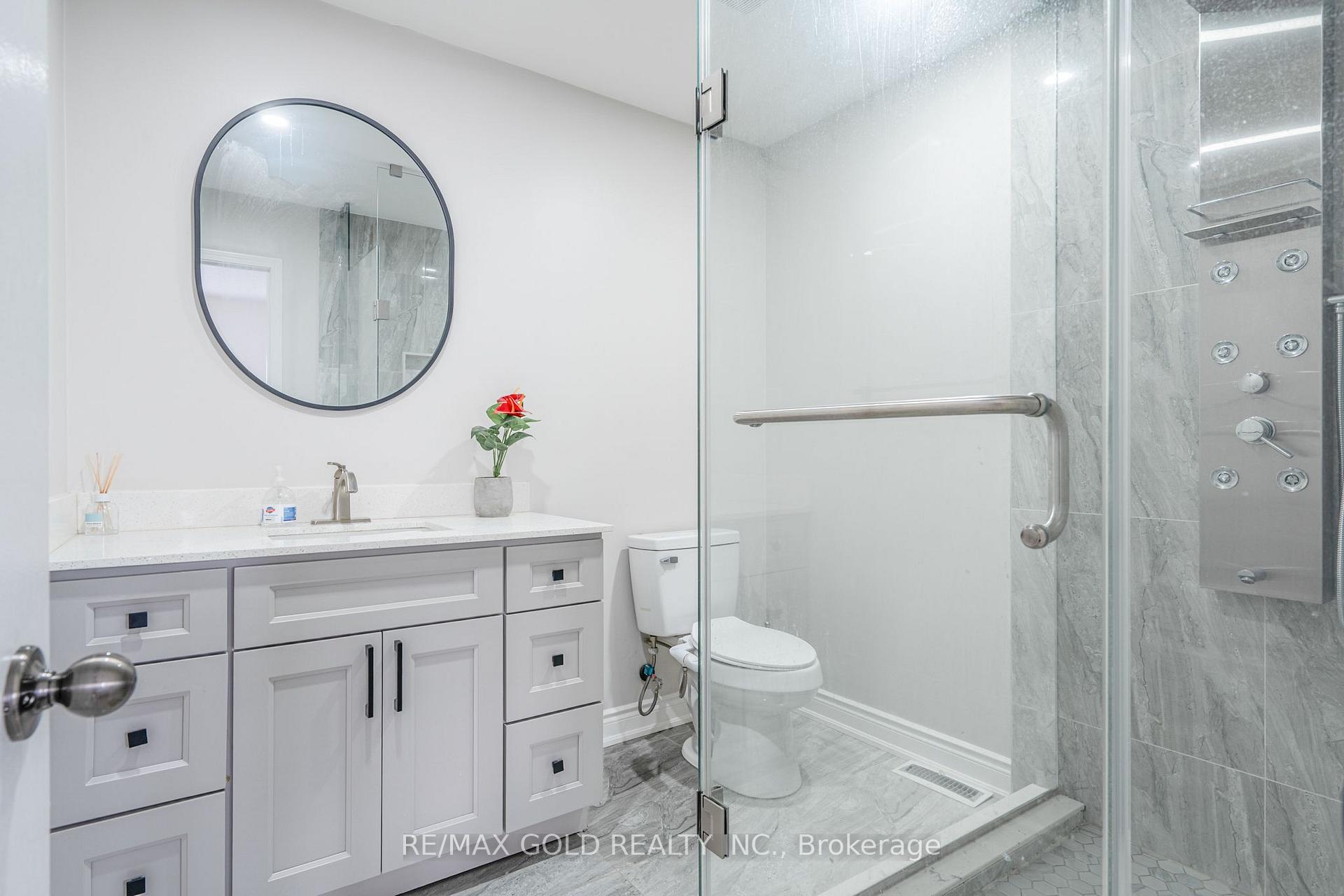 Photo 24 of 141 Whitwell Drive, Brampton, Vales of Castlemore — HOMEH