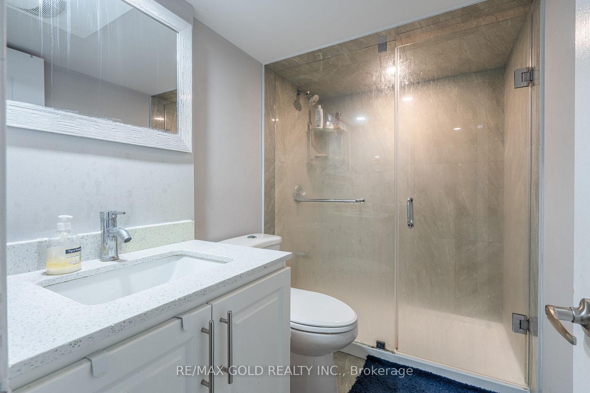 Photo 38 of 141 Whitwell Drive, Brampton, Vales of Castlemore — HOMEH
