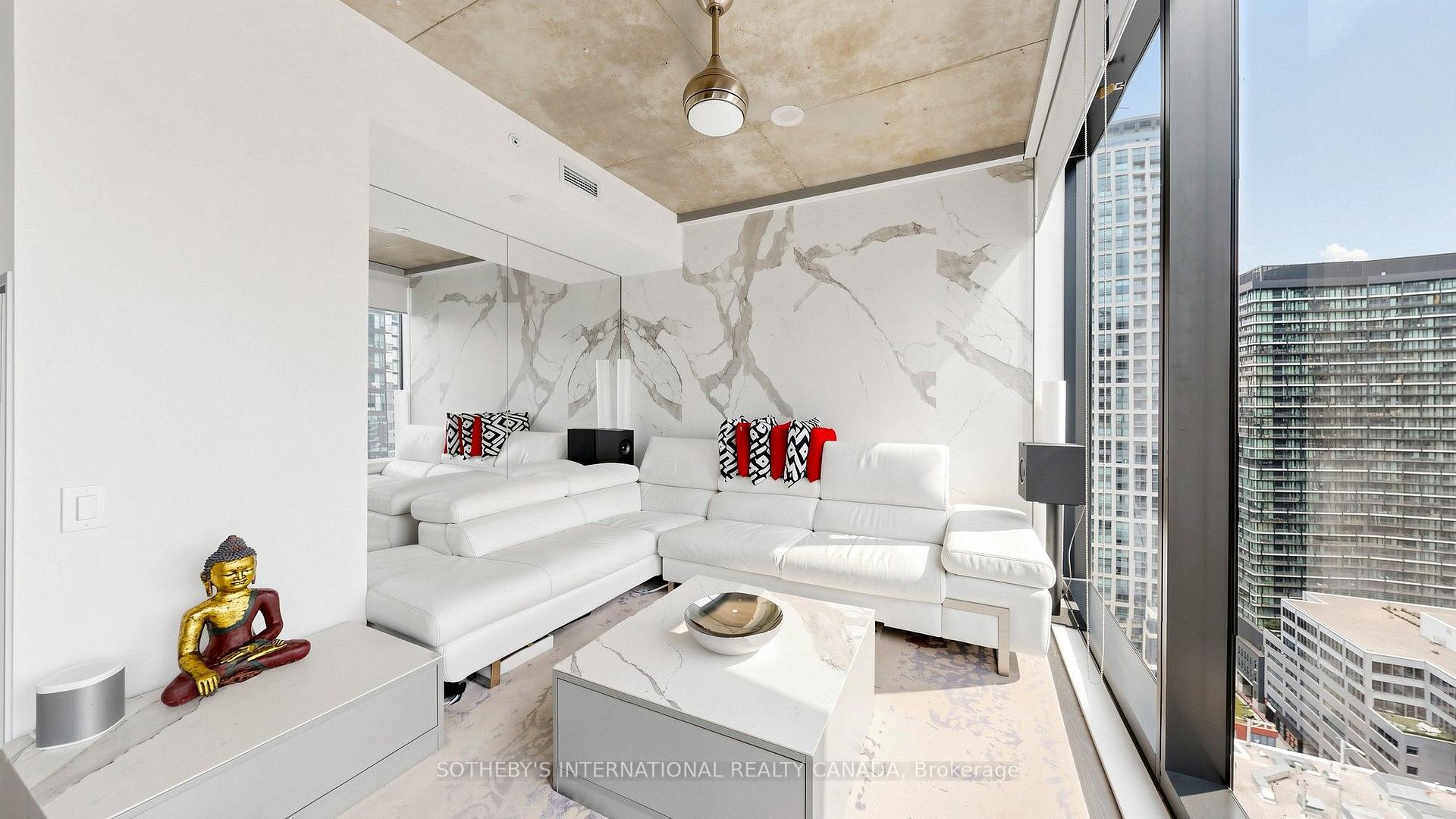 Photo 7 of Unit 2807, 11 Charlotte Street, Toronto, Waterfront Communities — HOMEH