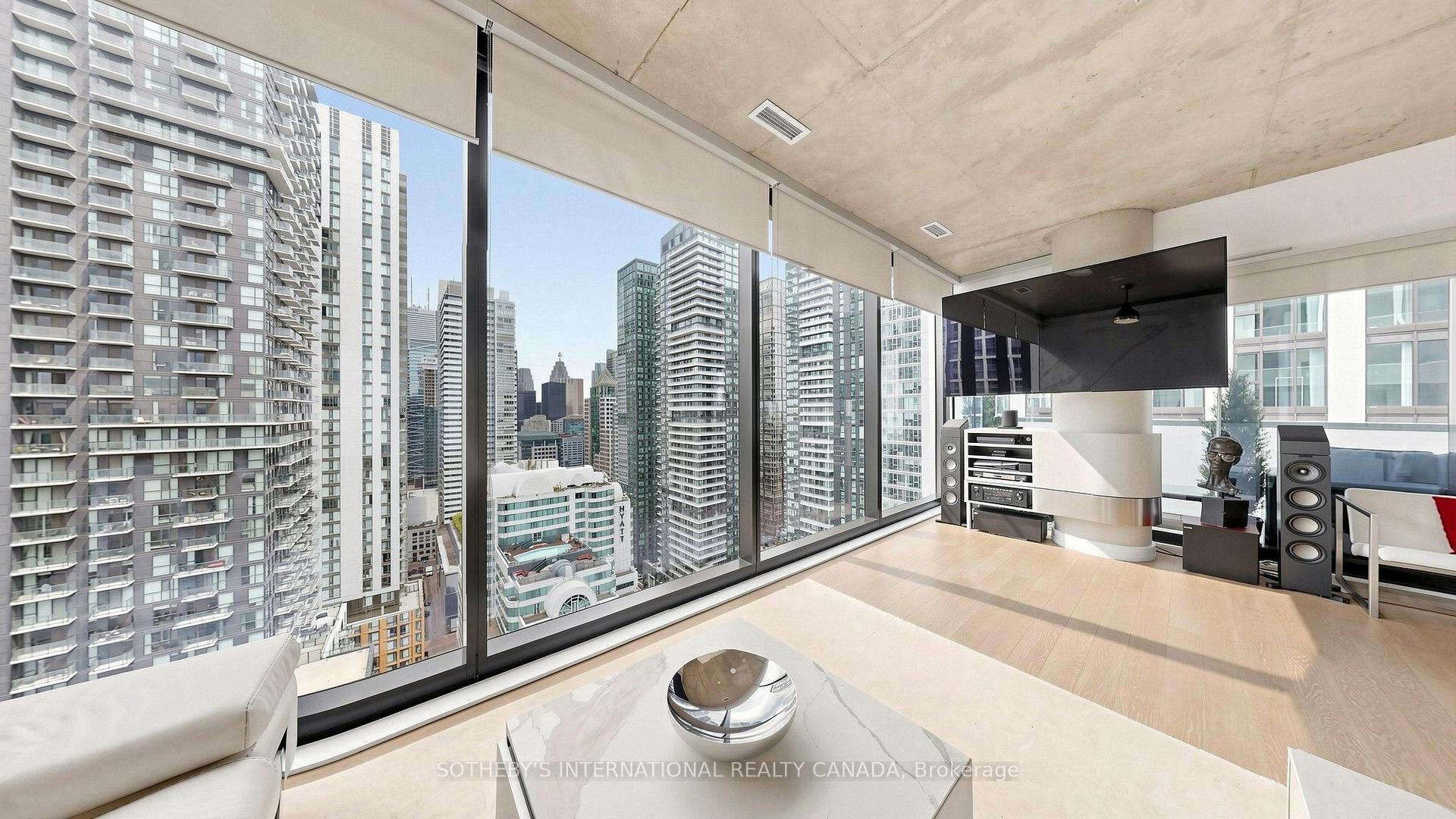 Photo 9 of Unit 2807, 11 Charlotte Street, Toronto, Waterfront Communities — HOMEH