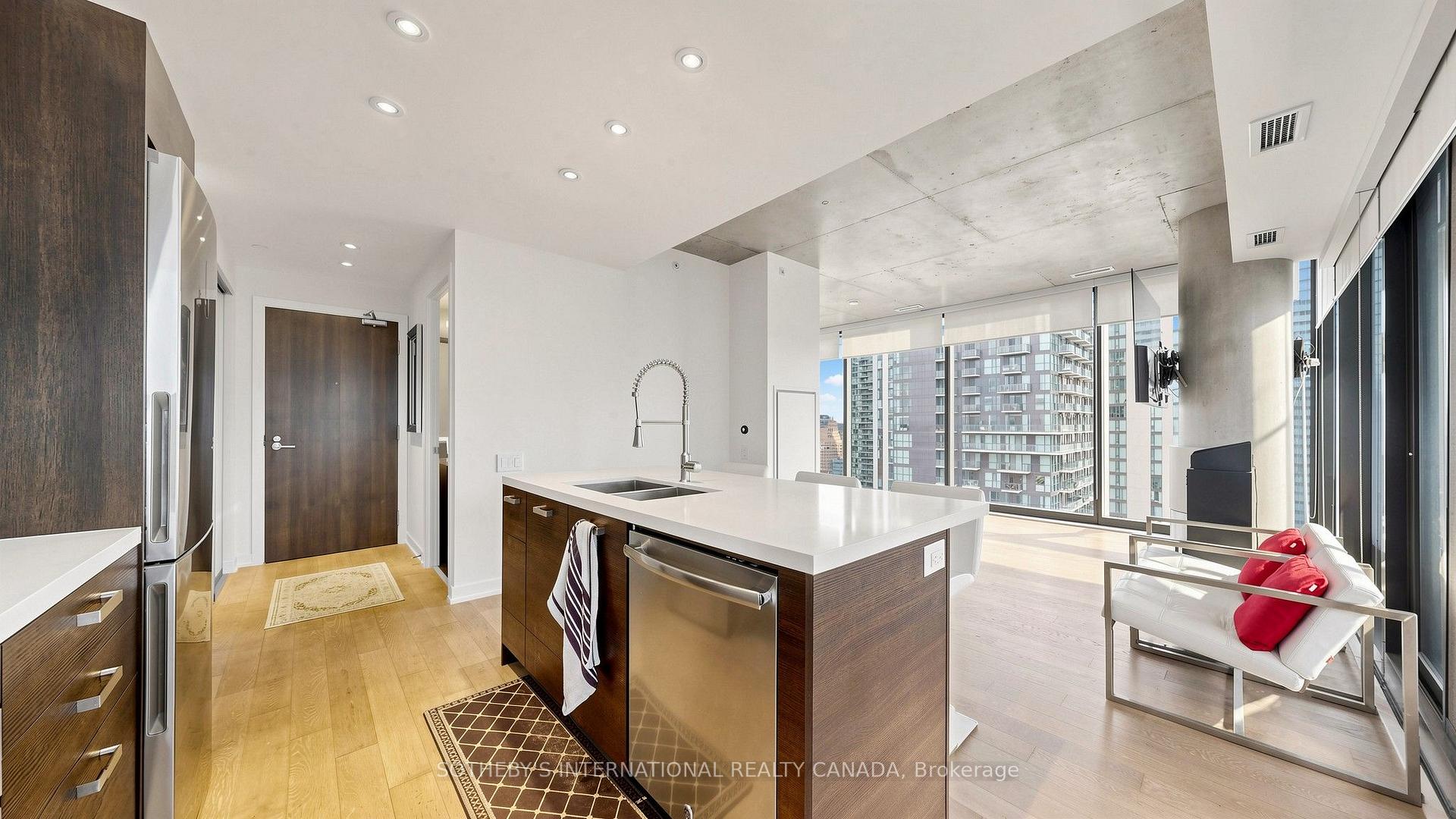 Photo 21 of Unit 2807, 11 Charlotte Street, Toronto, Waterfront Communities — HOMEH