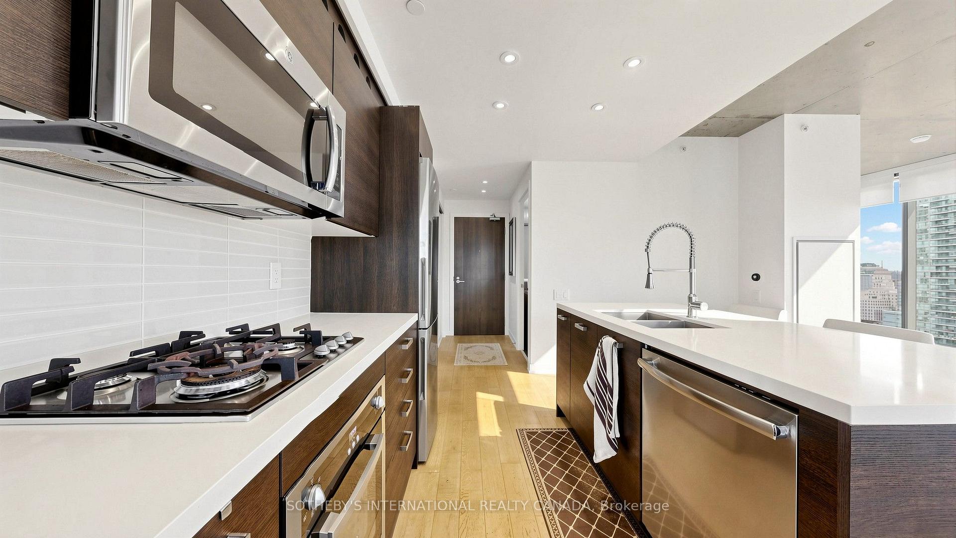 Photo 23 of Unit 2807, 11 Charlotte Street, Toronto, Waterfront Communities — HOMEH