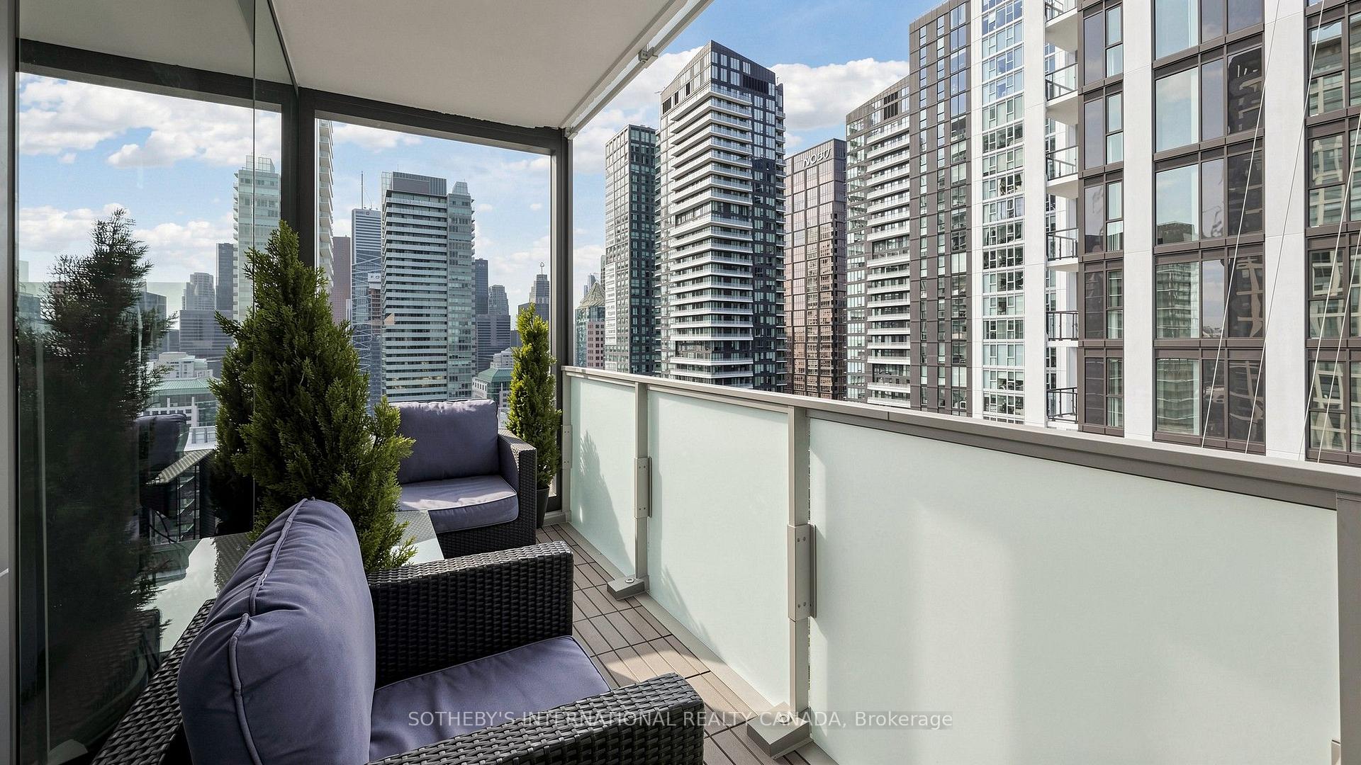 Photo 37 of Unit 2807, 11 Charlotte Street, Toronto, Waterfront Communities — HOMEH