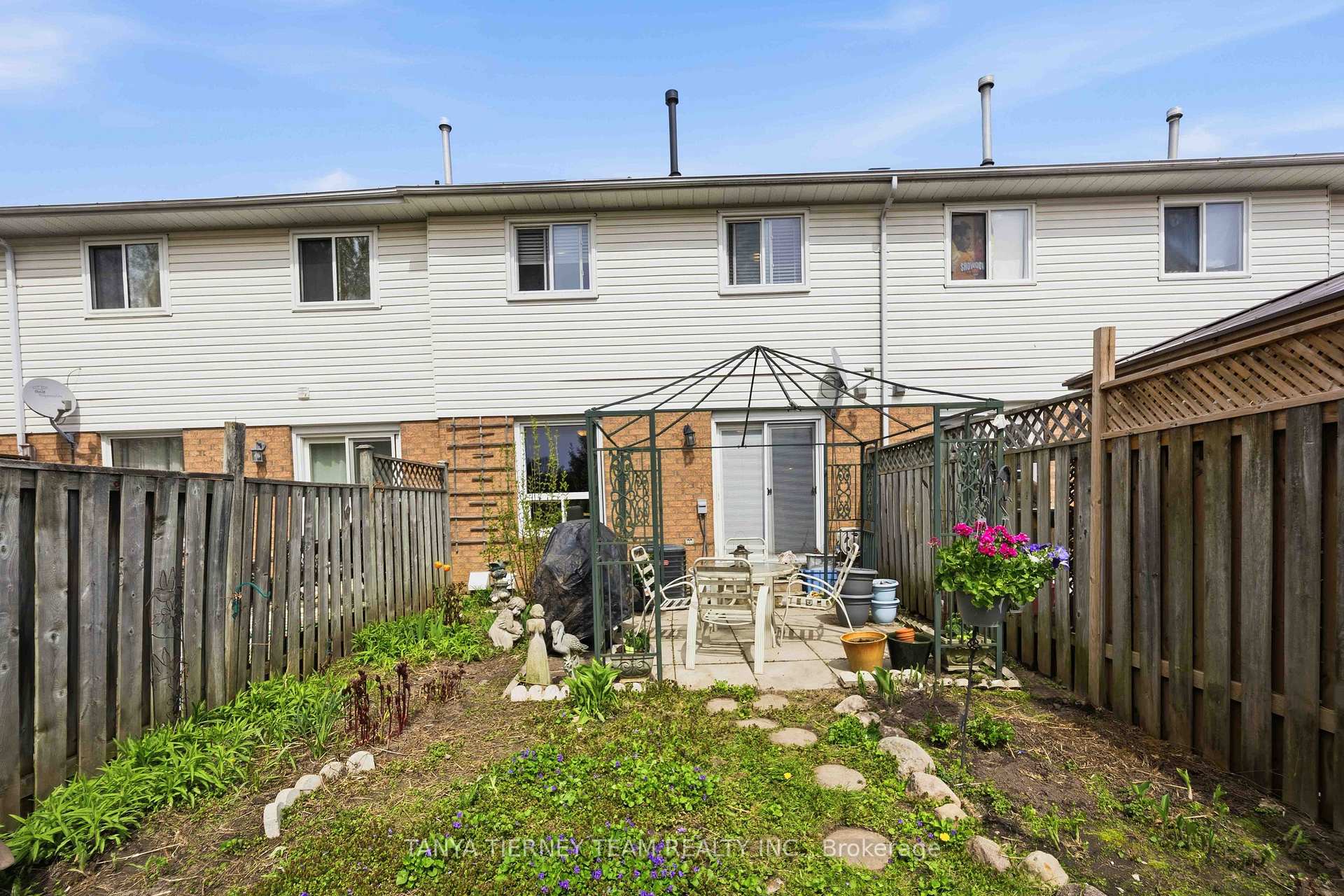 Photo 27 of 60 Pidduck Street, Clarington, Courtice — HOMEH