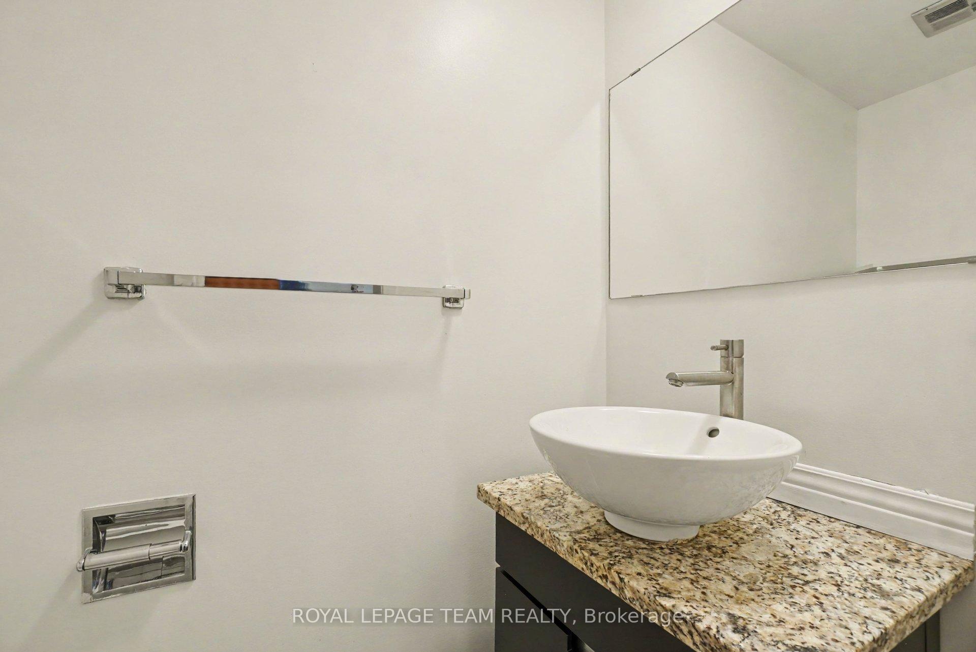 Photo 2 of Unit 14, 290 Cathcart Street, Ottawa, Lower Town — HOMEH