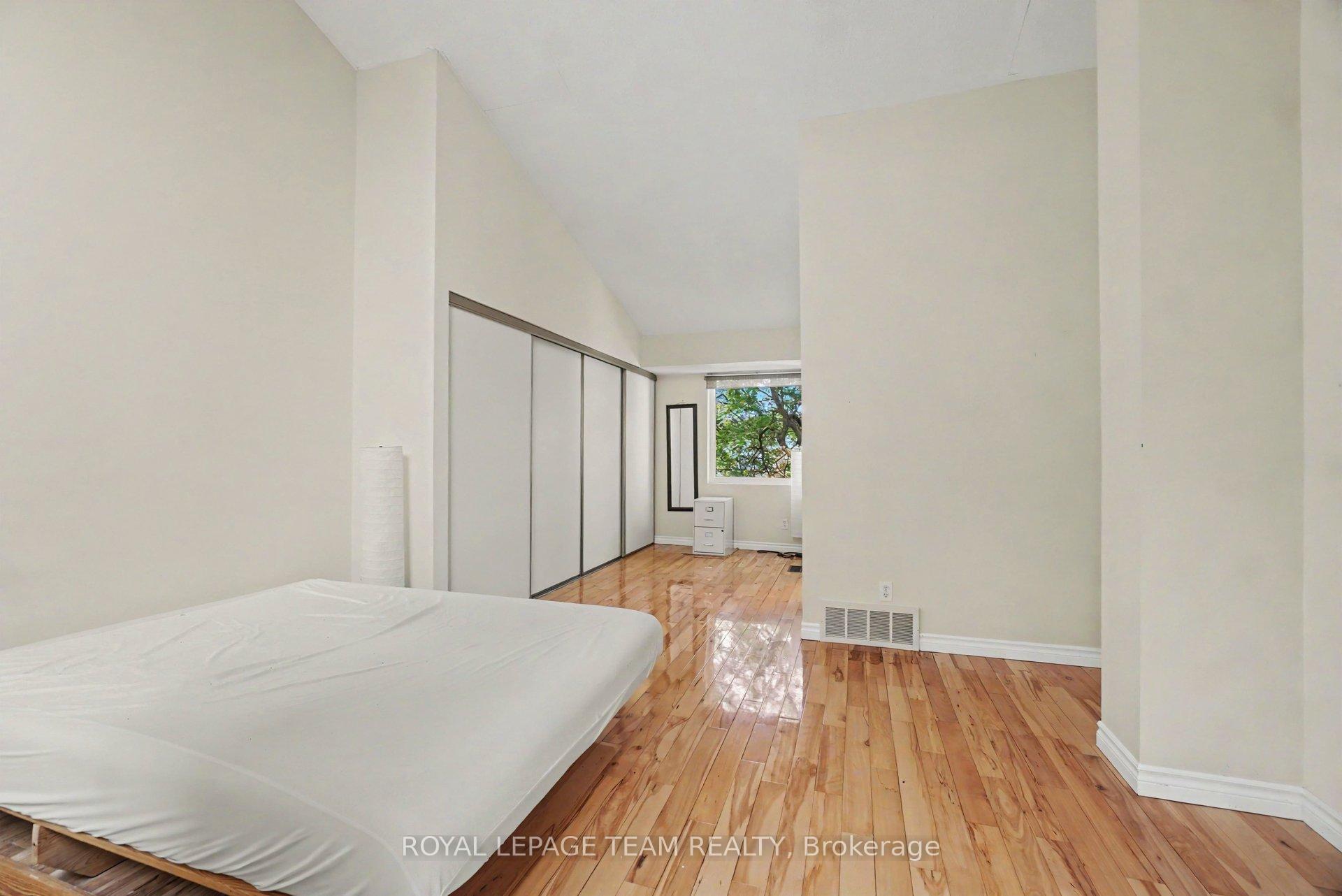 Photo 10 of Unit 14, 290 Cathcart Street, Ottawa, Lower Town — HOMEH