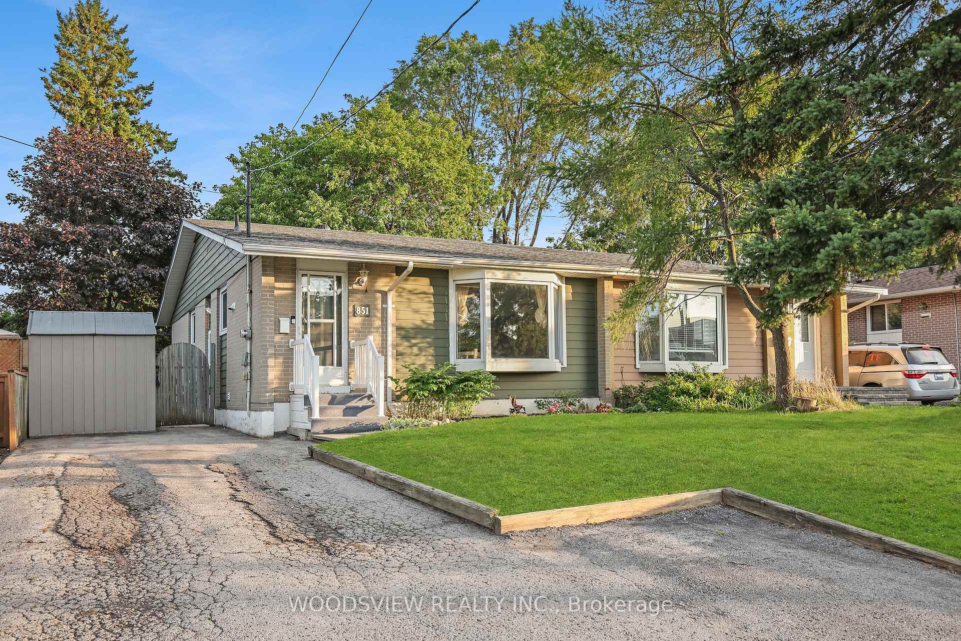 Photo 2 of 851 Moretta Avenue, Pickering, West Shore — HOMEH