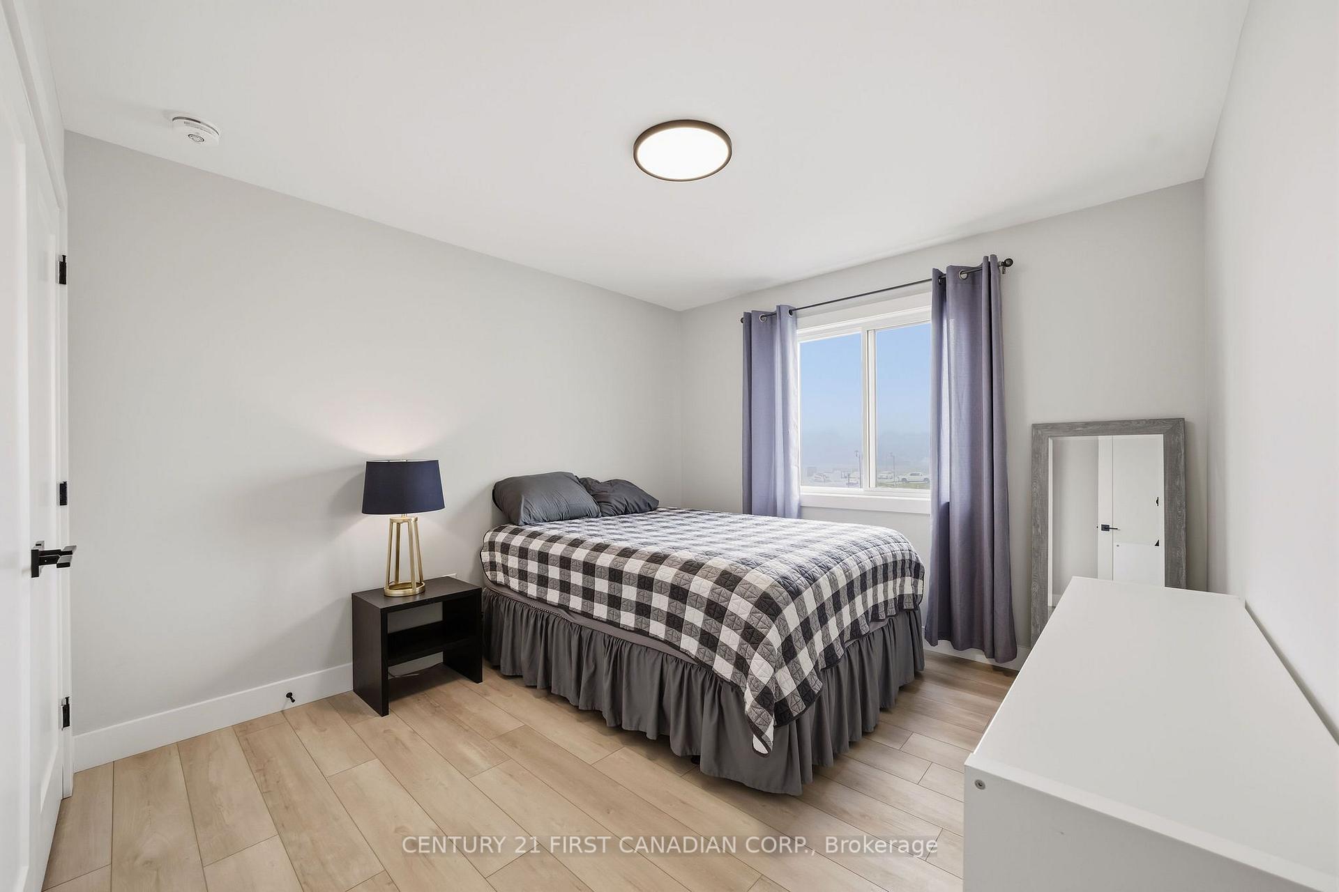 Photo 16 of 9 Sheldabren Street, North Middlesex, Ailsa Craig — HOMEH