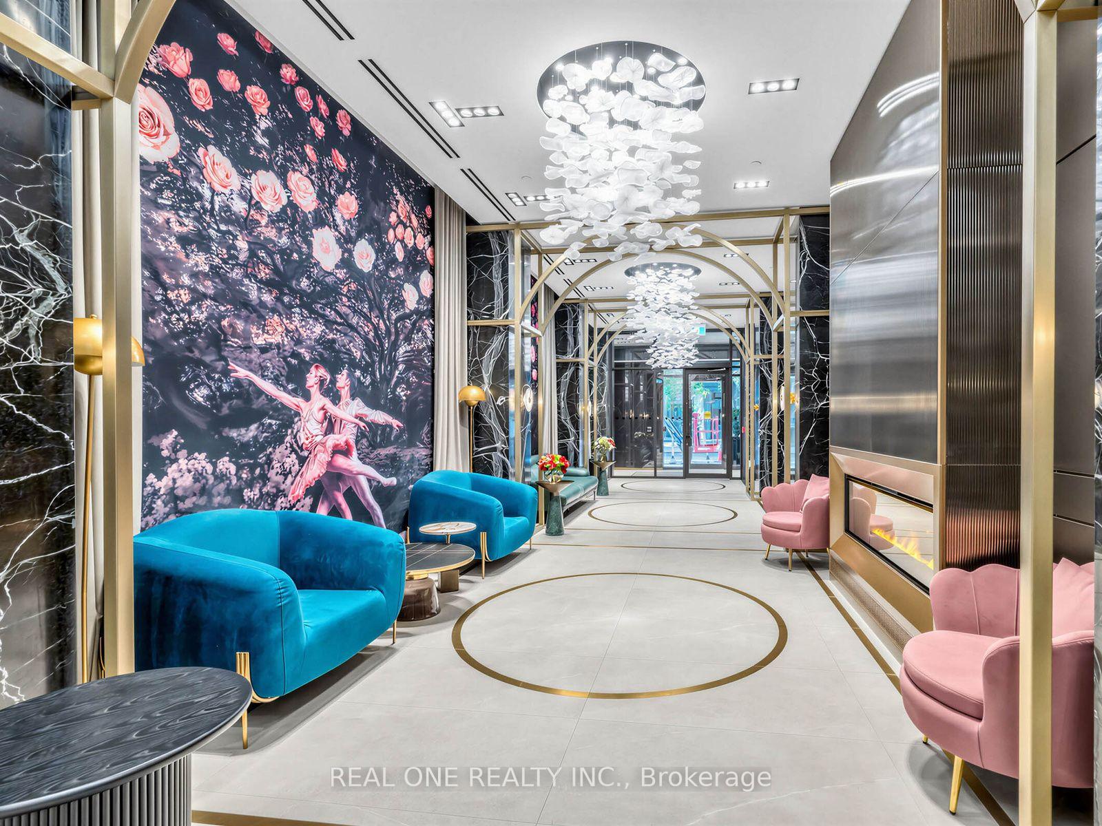 Photo 2 of Unit 502, 771 Yonge Street, Toronto, The Annex — HOMEH