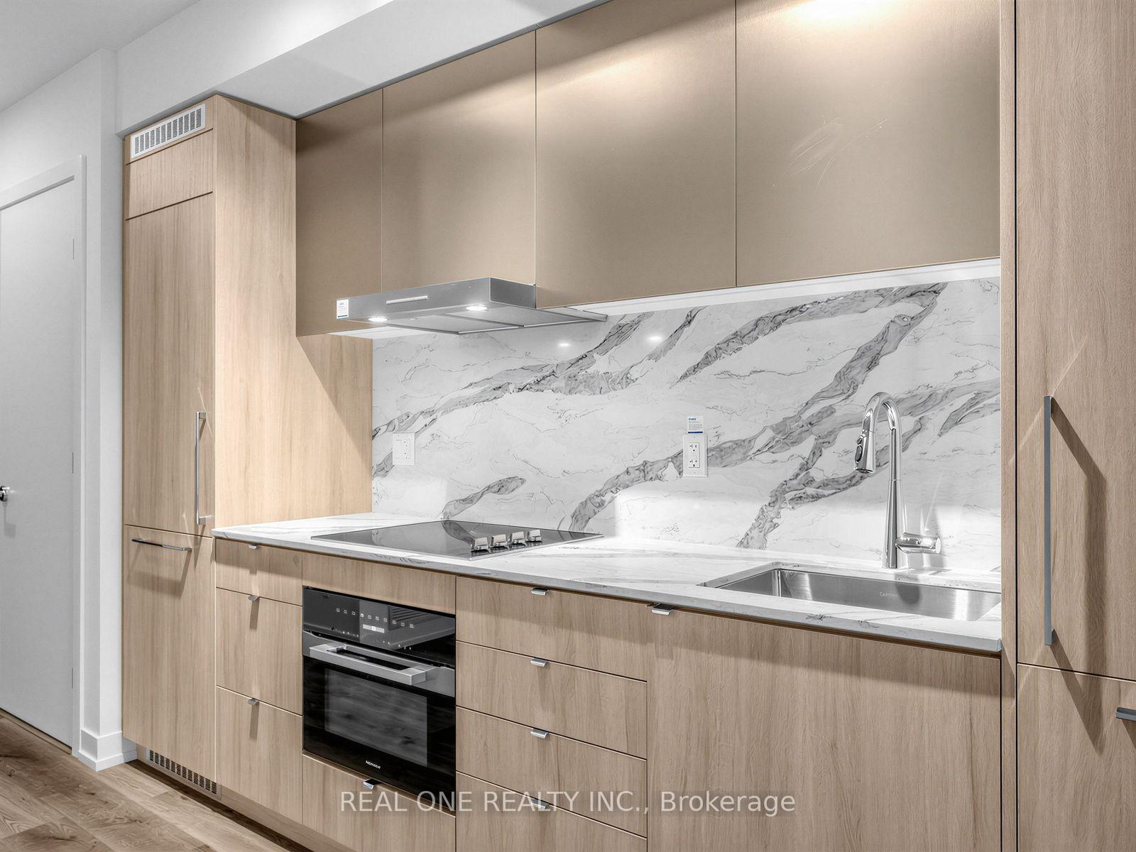 Photo 9 of Unit 502, 771 Yonge Street, Toronto, The Annex — HOMEH