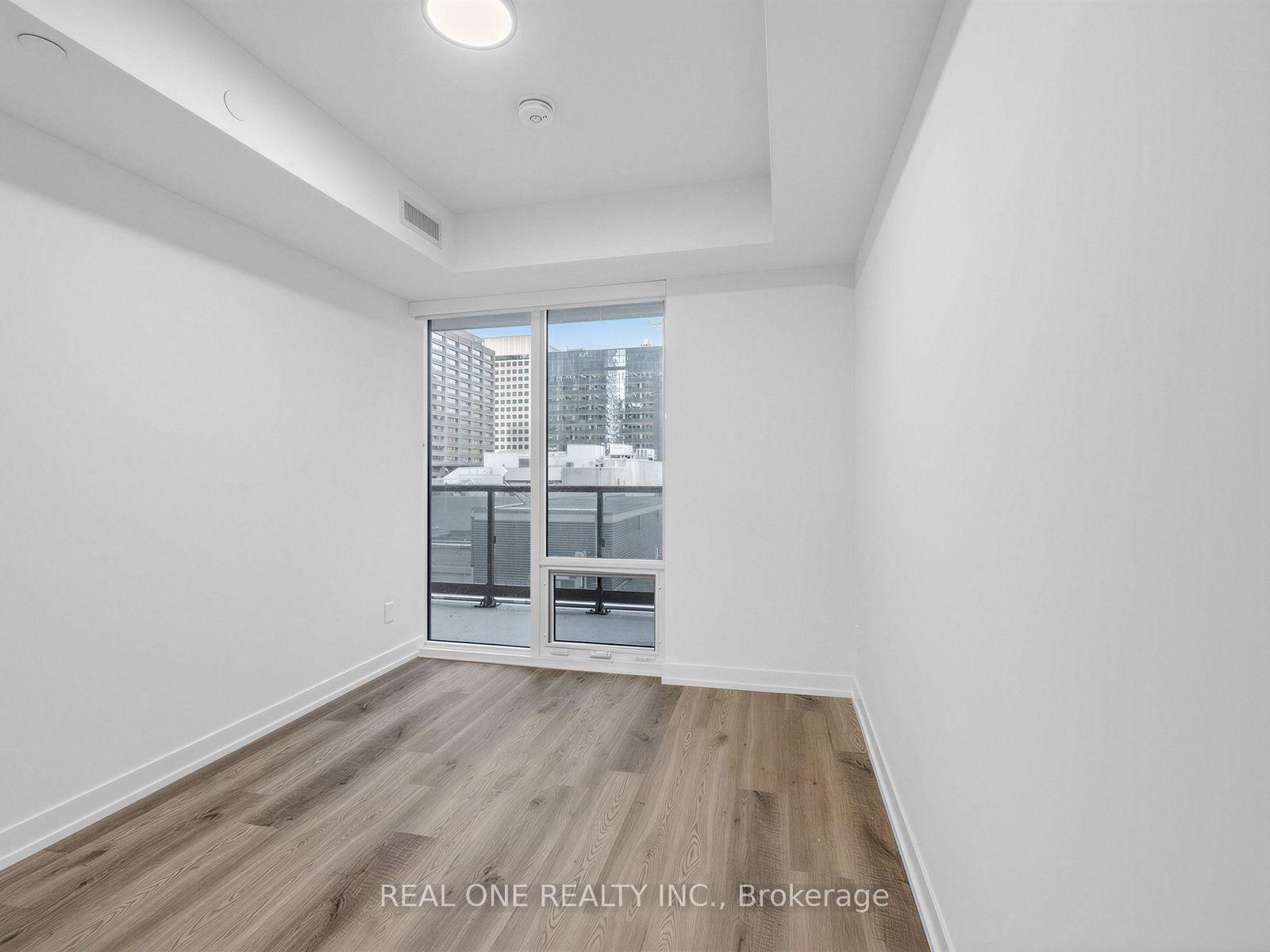 Photo 16 of Unit 502, 771 Yonge Street, Toronto, The Annex — HOMEH