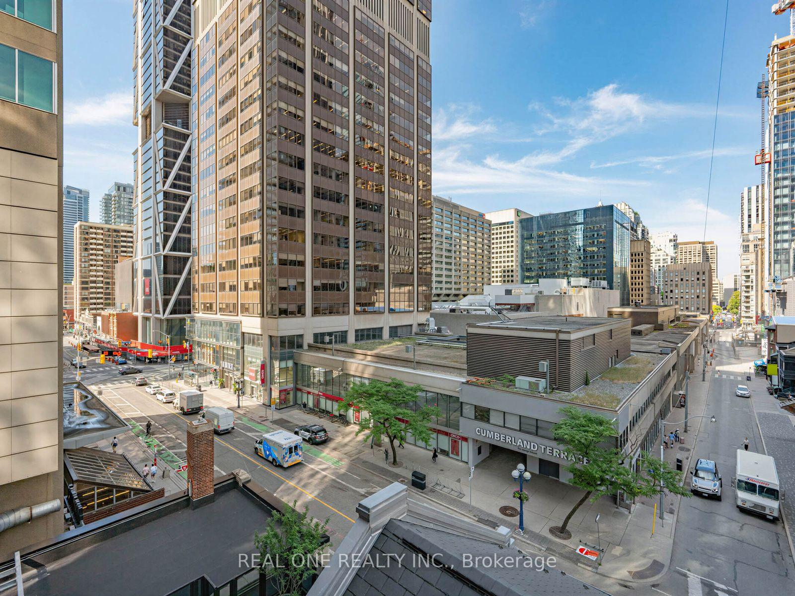 Photo 25 of Unit 502, 771 Yonge Street, Toronto, The Annex — HOMEH