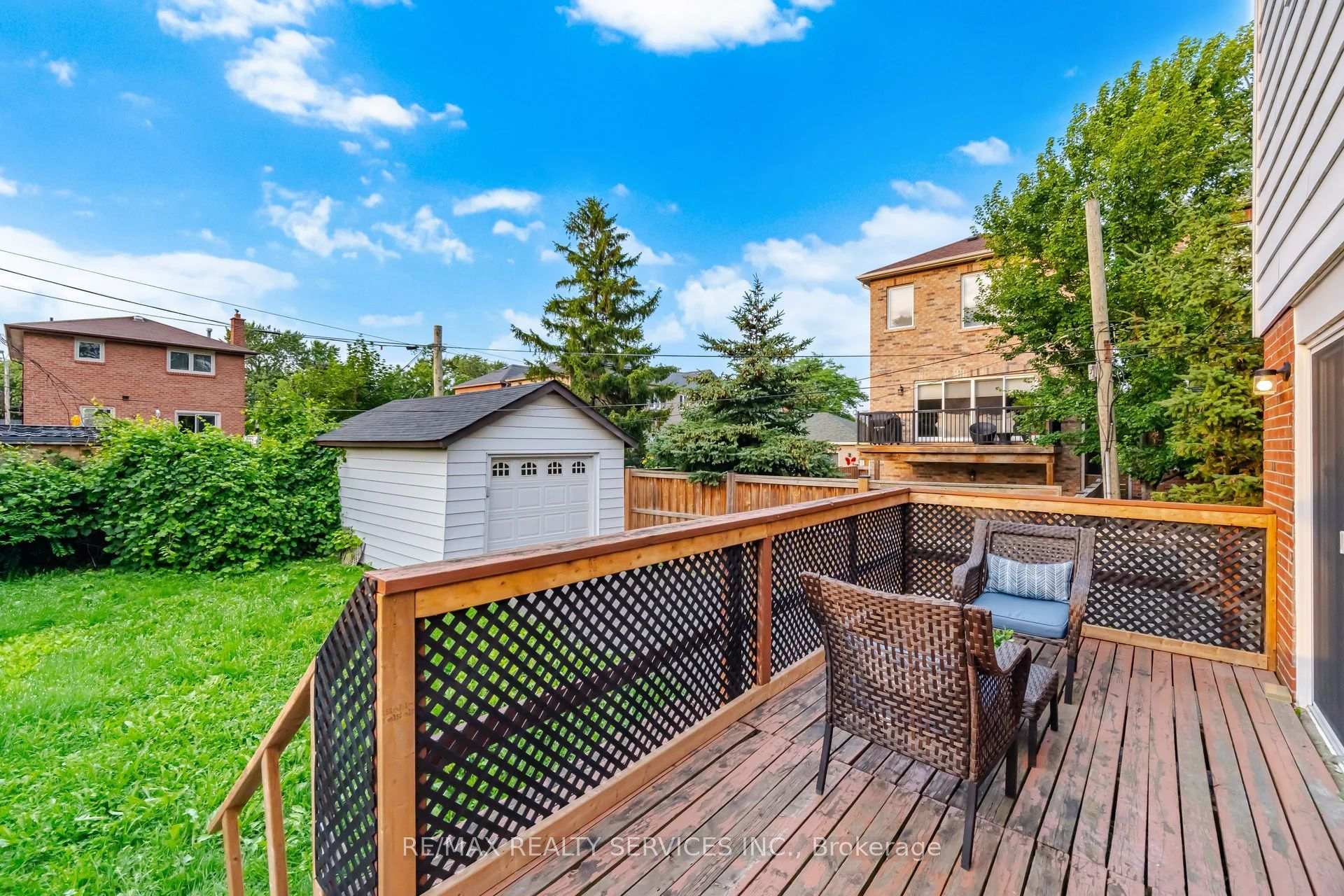 Photo 30 of 30 Elder Avenue, Etobicoke, Long Branch — HOMEH