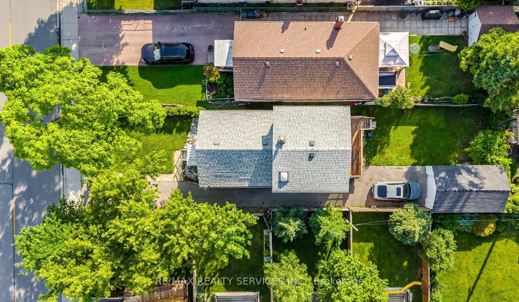 Photo 35 of 30 Elder Avenue, Etobicoke, Long Branch — HOMEH