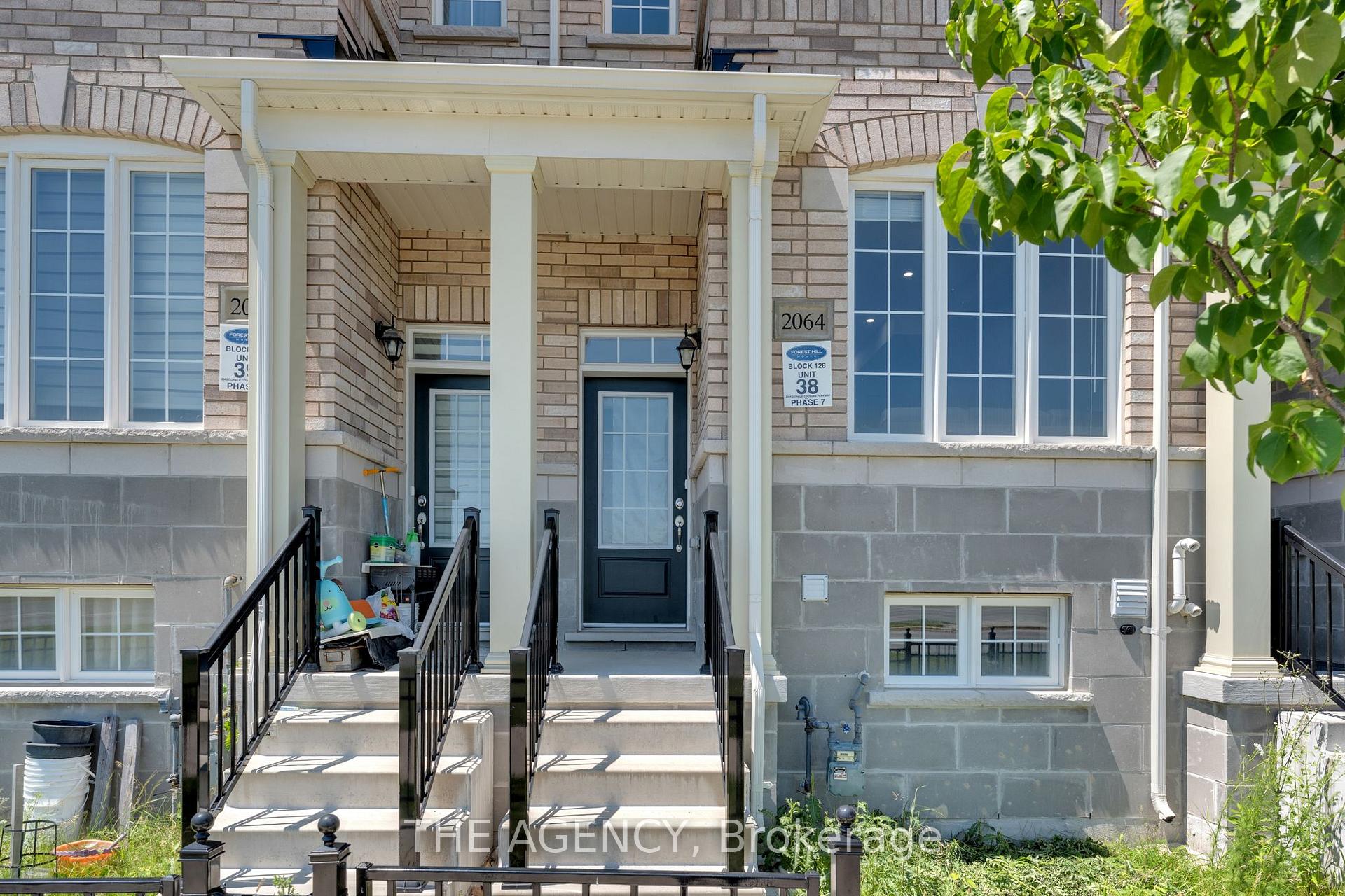 Photo 5 of 2064 Donald Cousens Parkway, Markham, Cornell — HOMEH