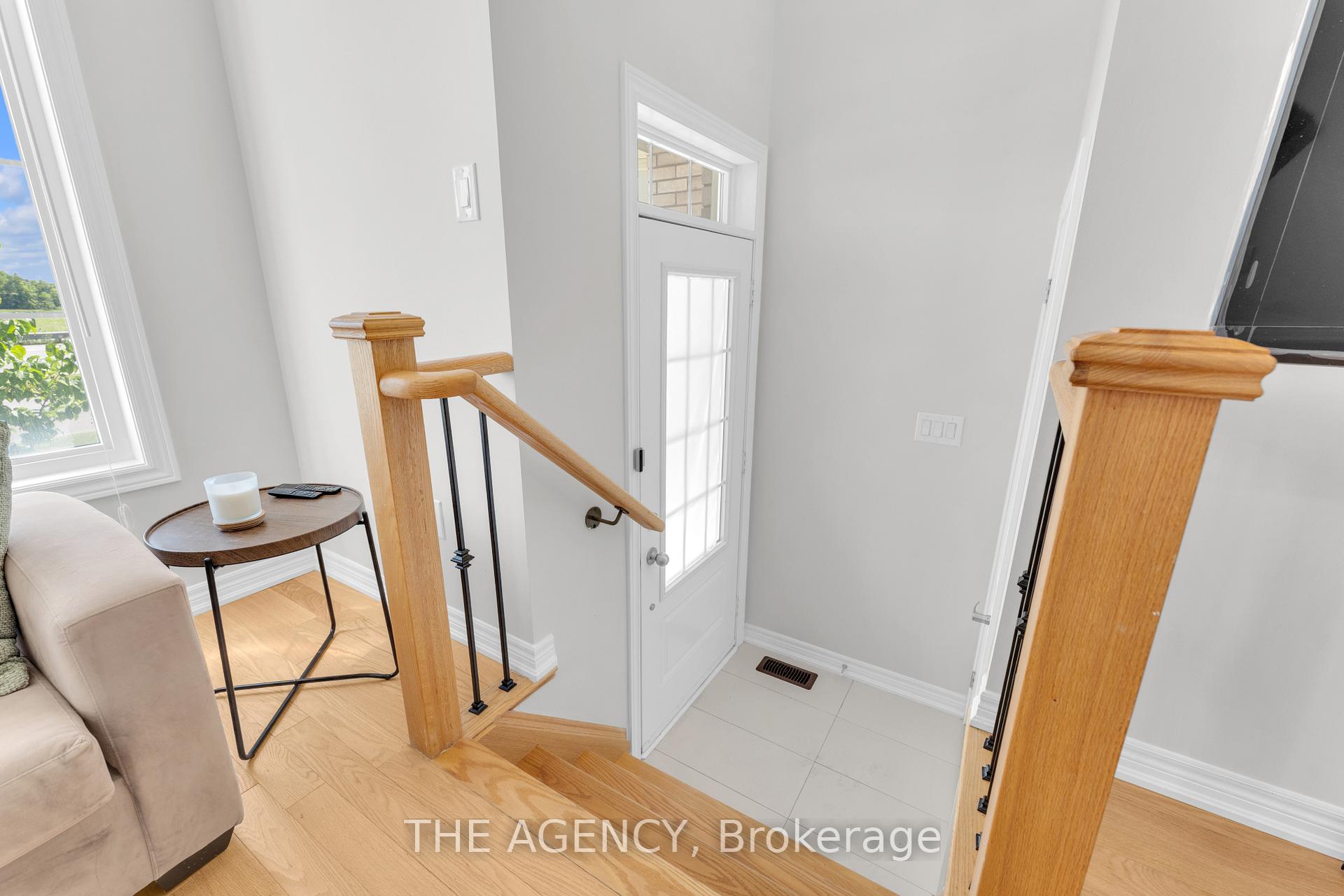 Photo 6 of 2064 Donald Cousens Parkway, Markham, Cornell — HOMEH