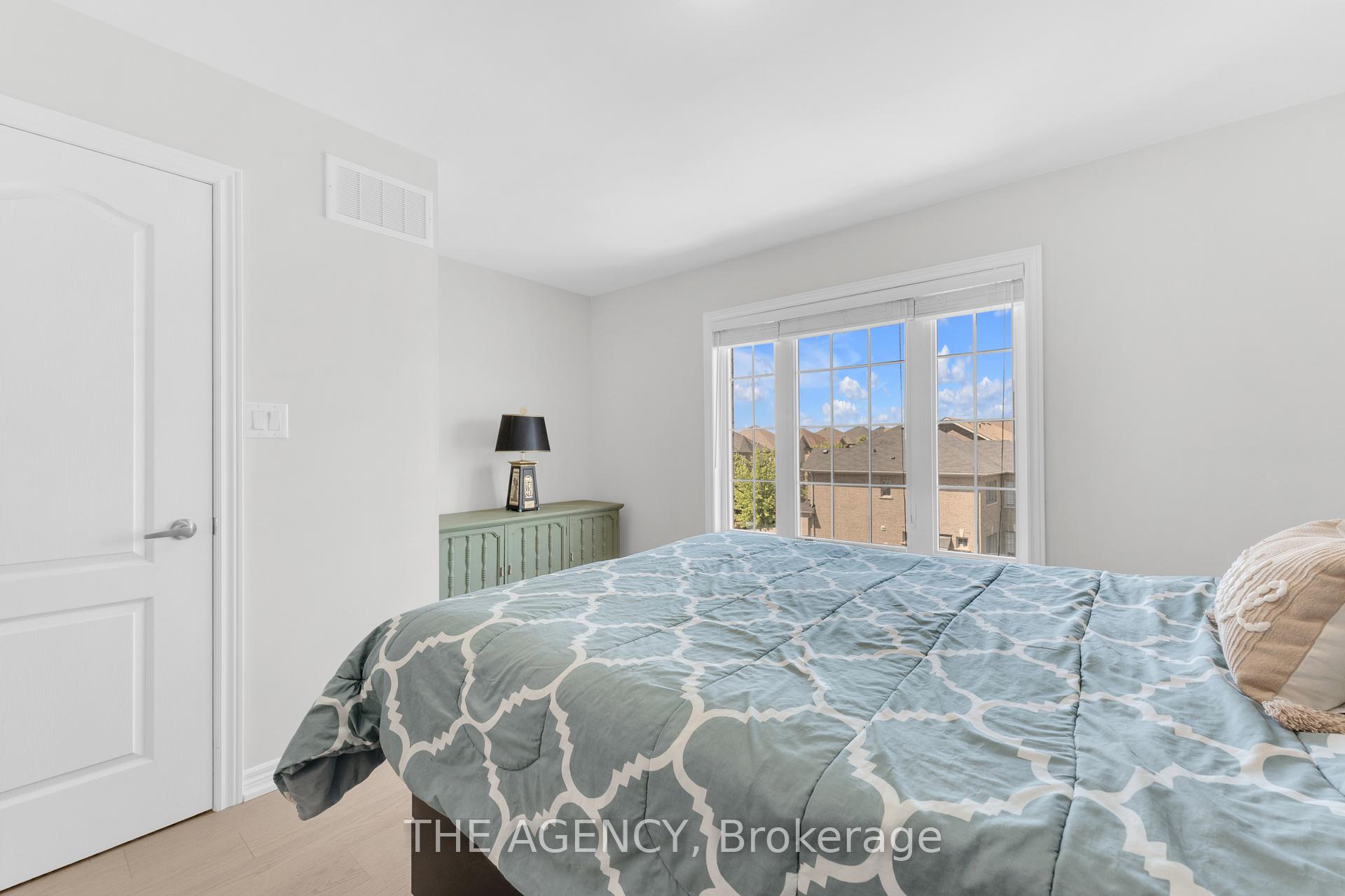 Photo 27 of 2064 Donald Cousens Parkway, Markham, Cornell — HOMEH