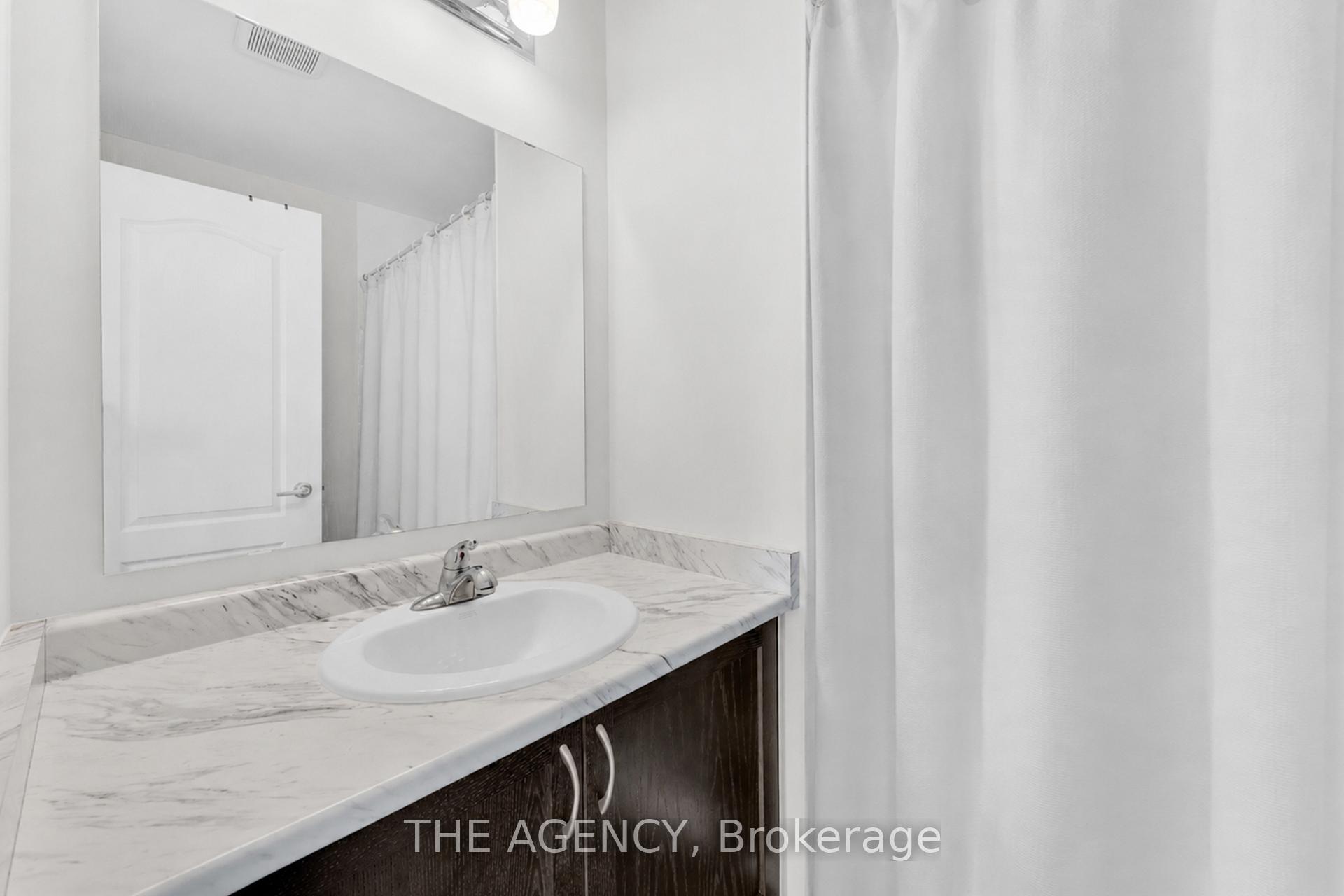 Photo 33 of 2064 Donald Cousens Parkway, Markham, Cornell — HOMEH