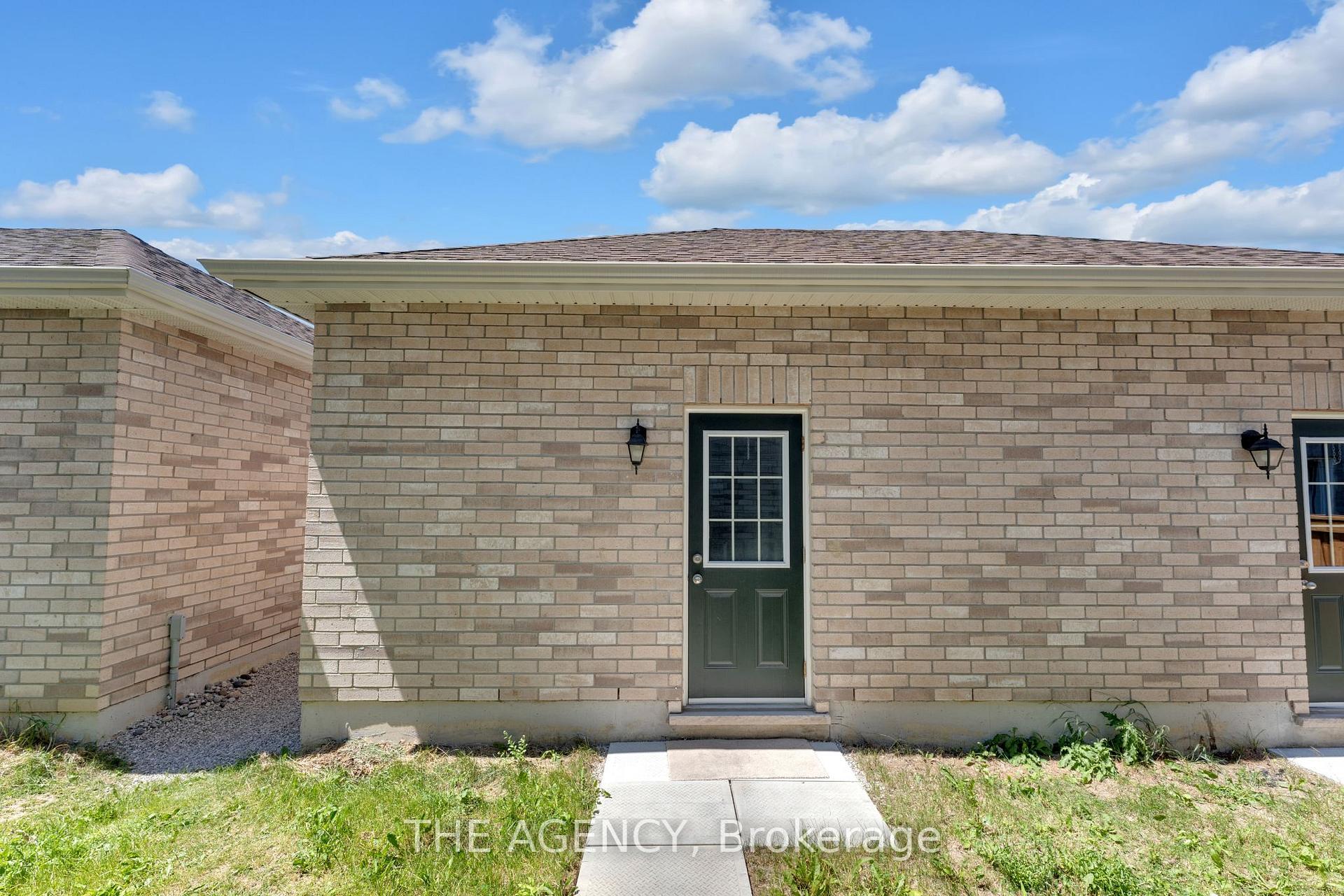 Photo 43 of 2064 Donald Cousens Parkway, Markham, Cornell — HOMEH