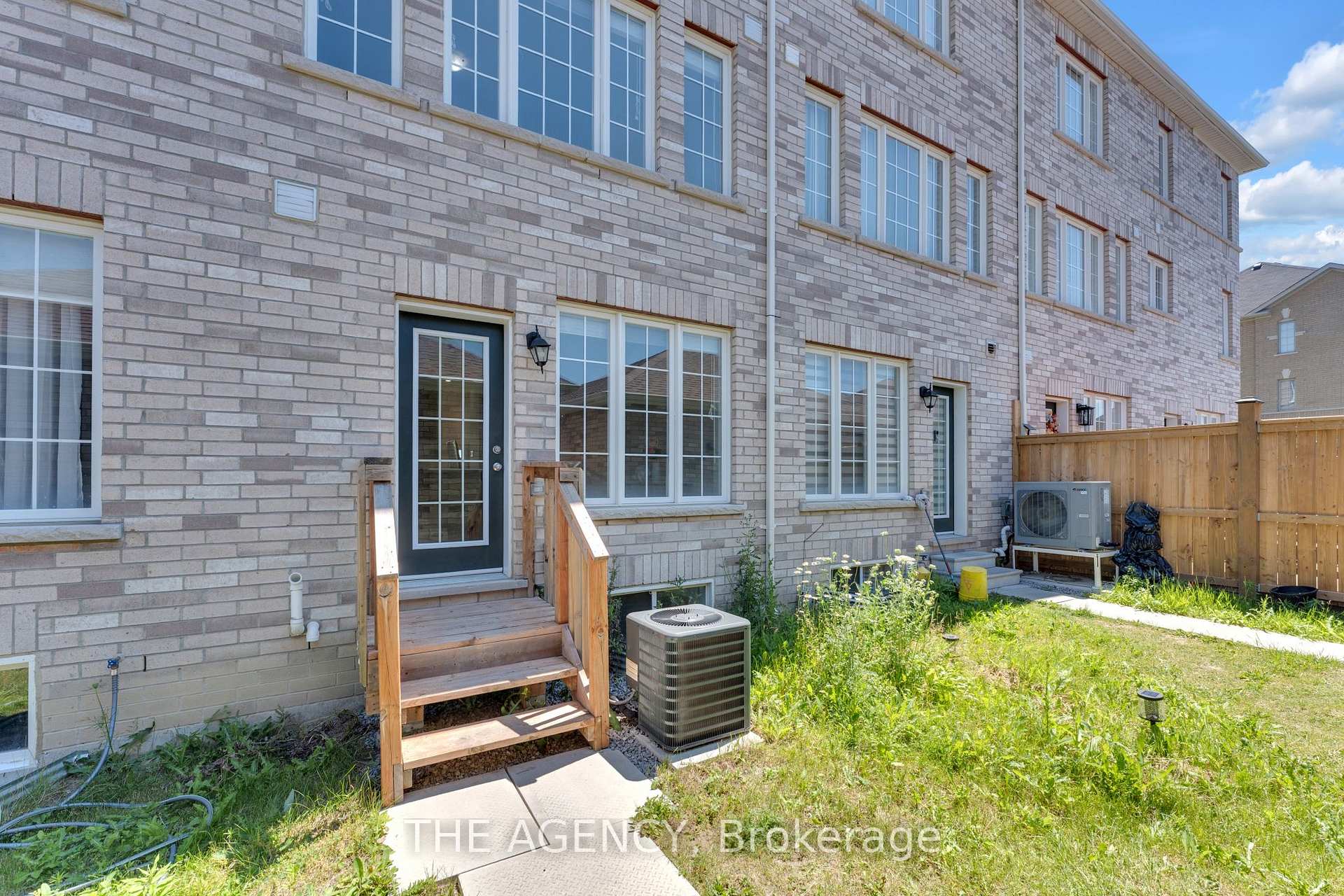 Photo 45 of 2064 Donald Cousens Parkway, Markham, Cornell — HOMEH