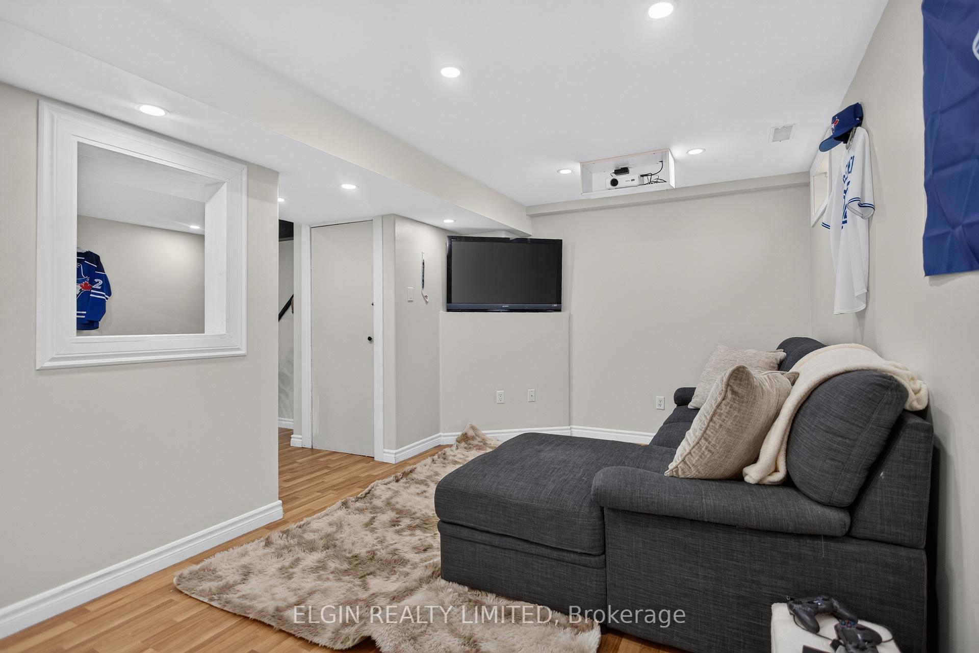 Photo 31 of 27 Cook Crescent, St. Thomas — HOMEH