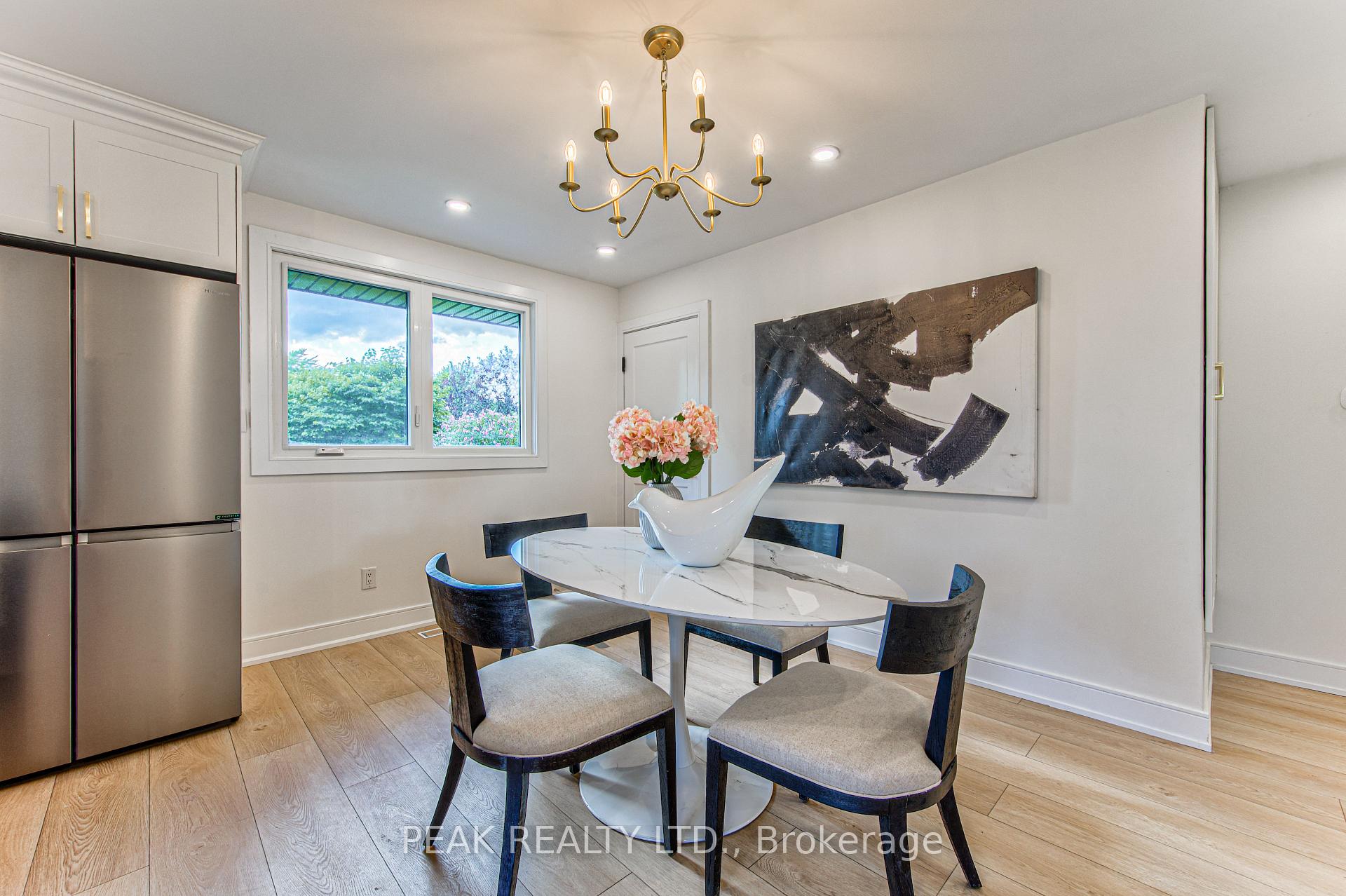 Photo 17 of 7385 North Dorset Place, Niagara Falls, Casey — HOMEH