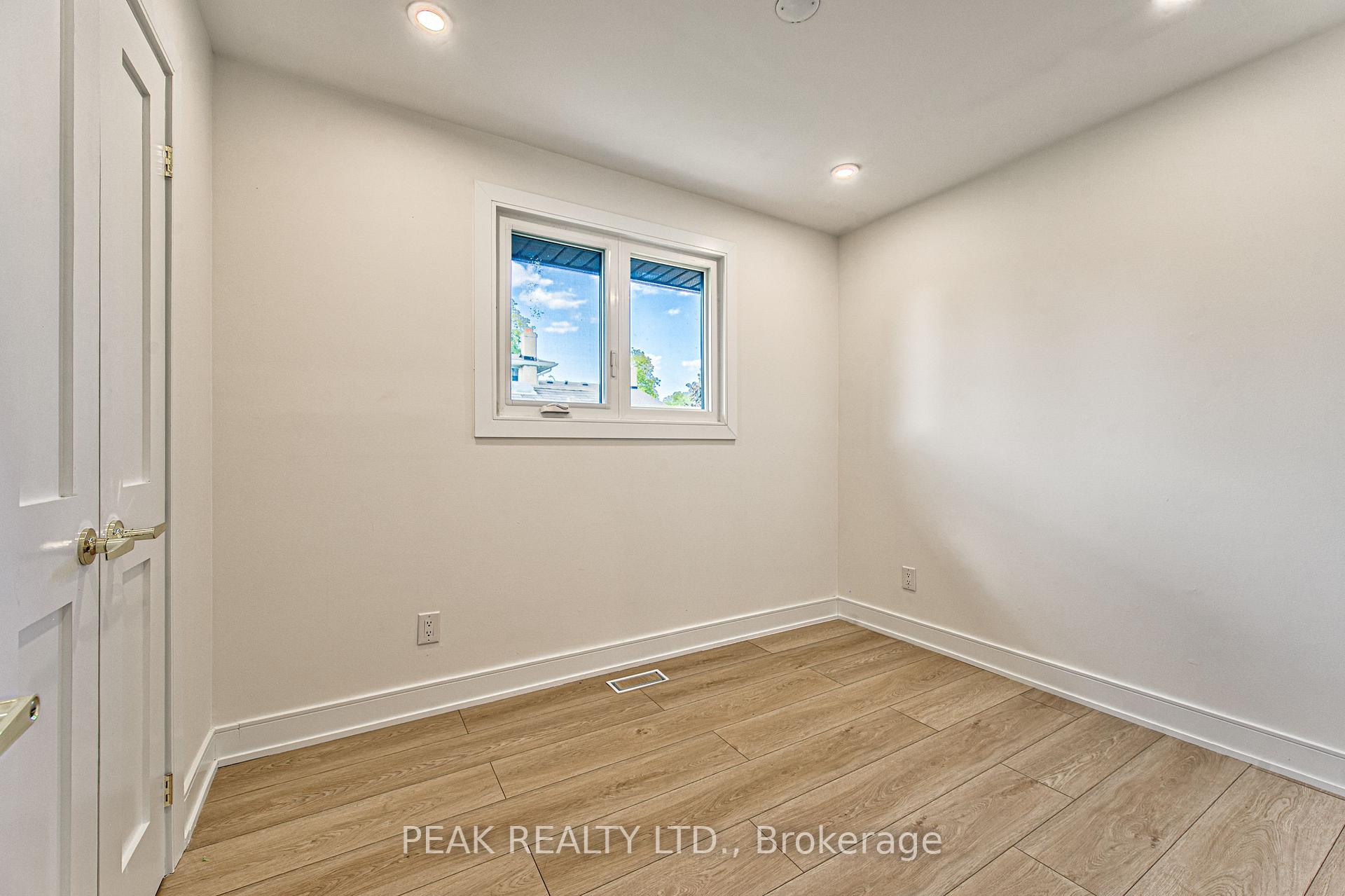 Photo 23 of 7385 North Dorset Place, Niagara Falls, Casey — HOMEH