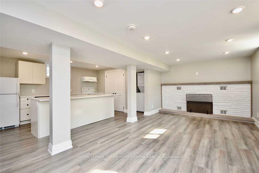 Photo 4 of Unit Lower, 192 Wellington Street E, Barrie, Wellington — HOMEH
