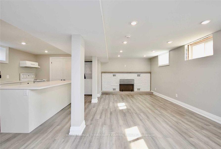 Photo 5 of Unit Lower, 192 Wellington Street E, Barrie, Wellington — HOMEH