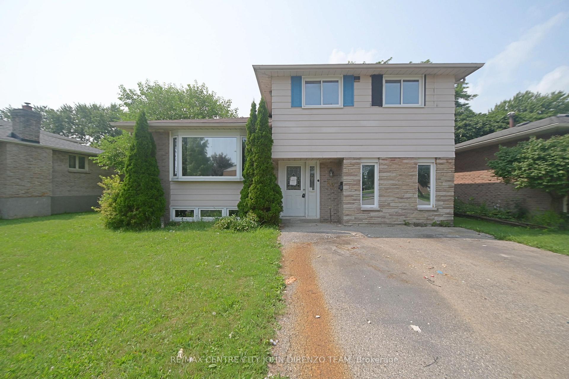 Photo 1 of 83 Confederation Drive, St. Thomas — HOMEH