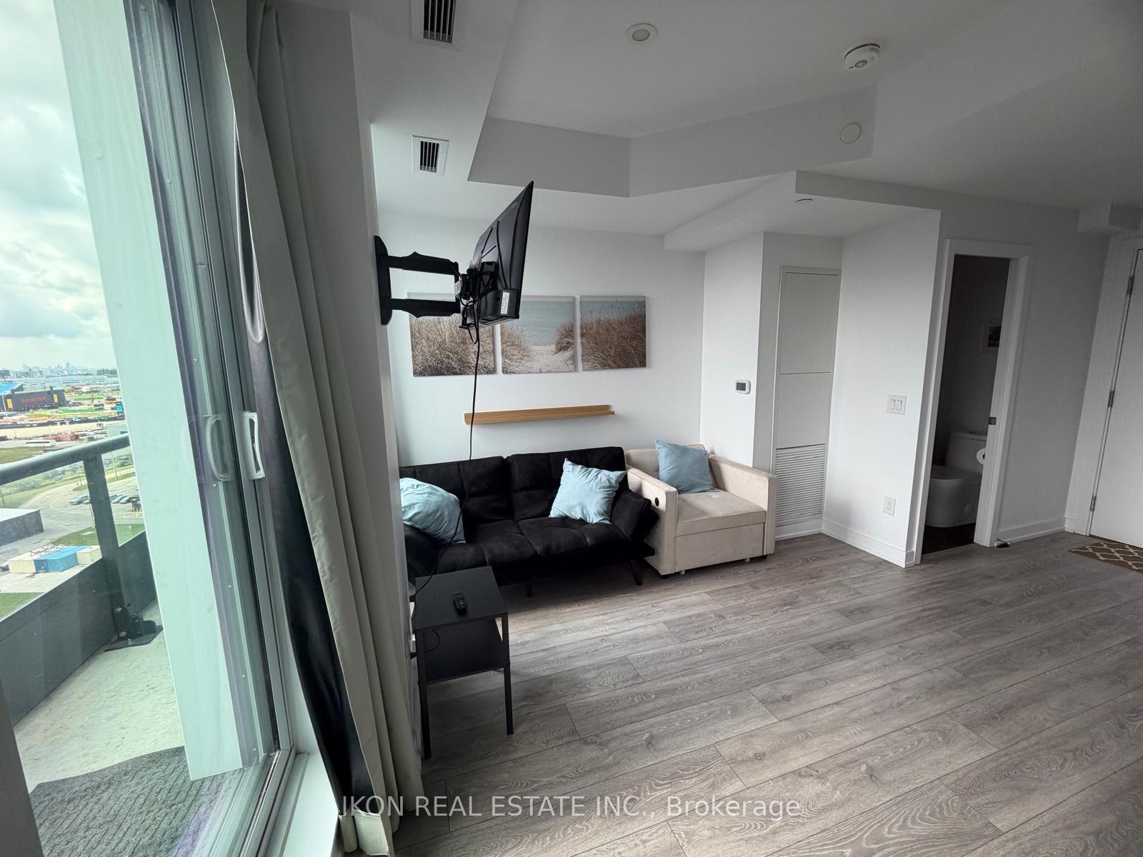 Photo 9 of Unit PH07, 1100 Sheppard Avenue W, North York, York University Heights — HOMEH
