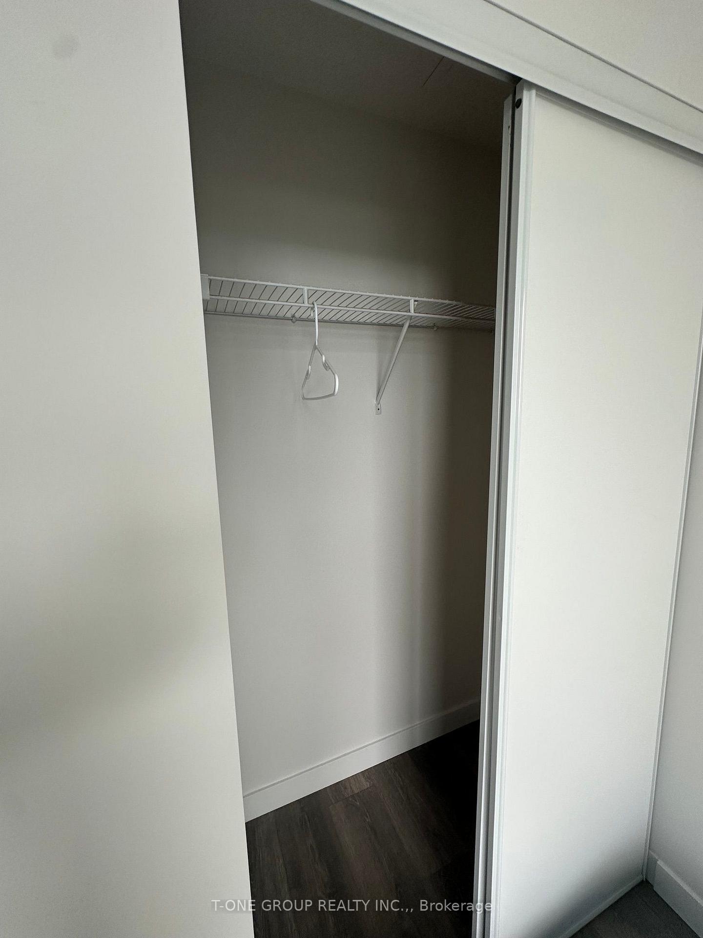 Photo 19 of Unit 5111, 8 Eglinton Avenue E, Toronto, Mount Pleasant East — HOMEH
