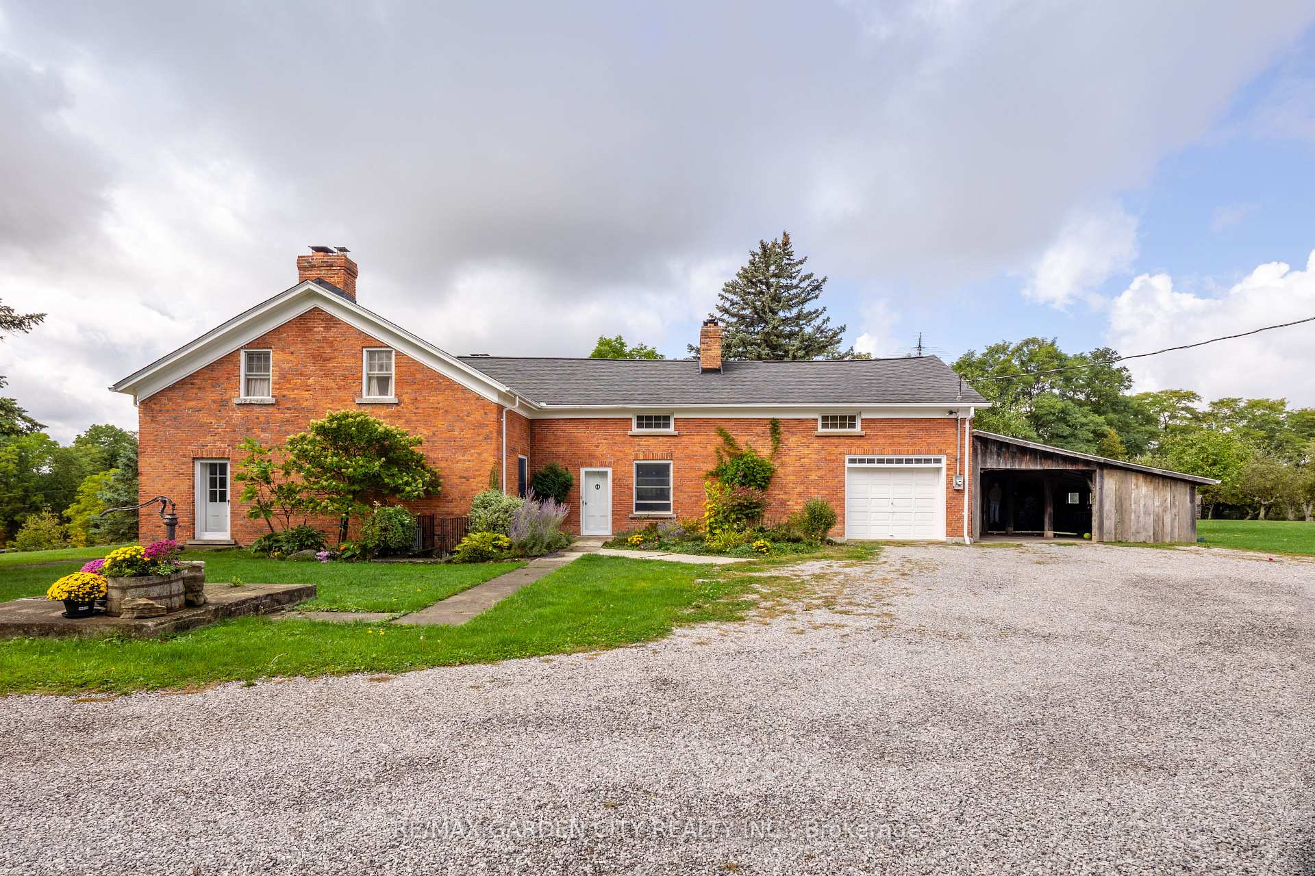 Photo 7 of 2432 Seburn Road, Thorold, Cataract Road — HOMEH