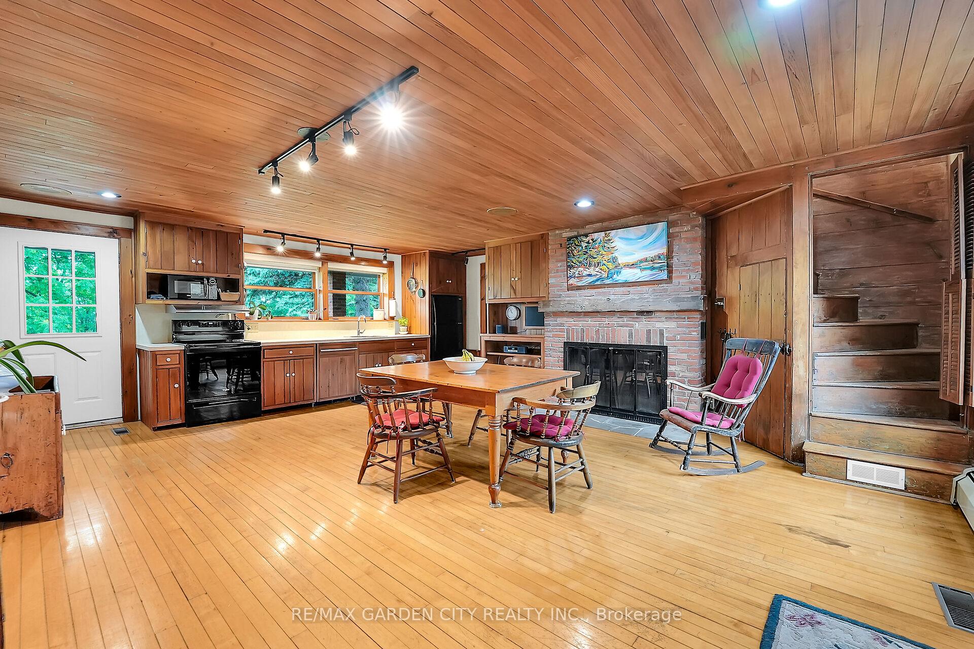Photo 16 of 2432 Seburn Road, Thorold, Cataract Road — HOMEH
