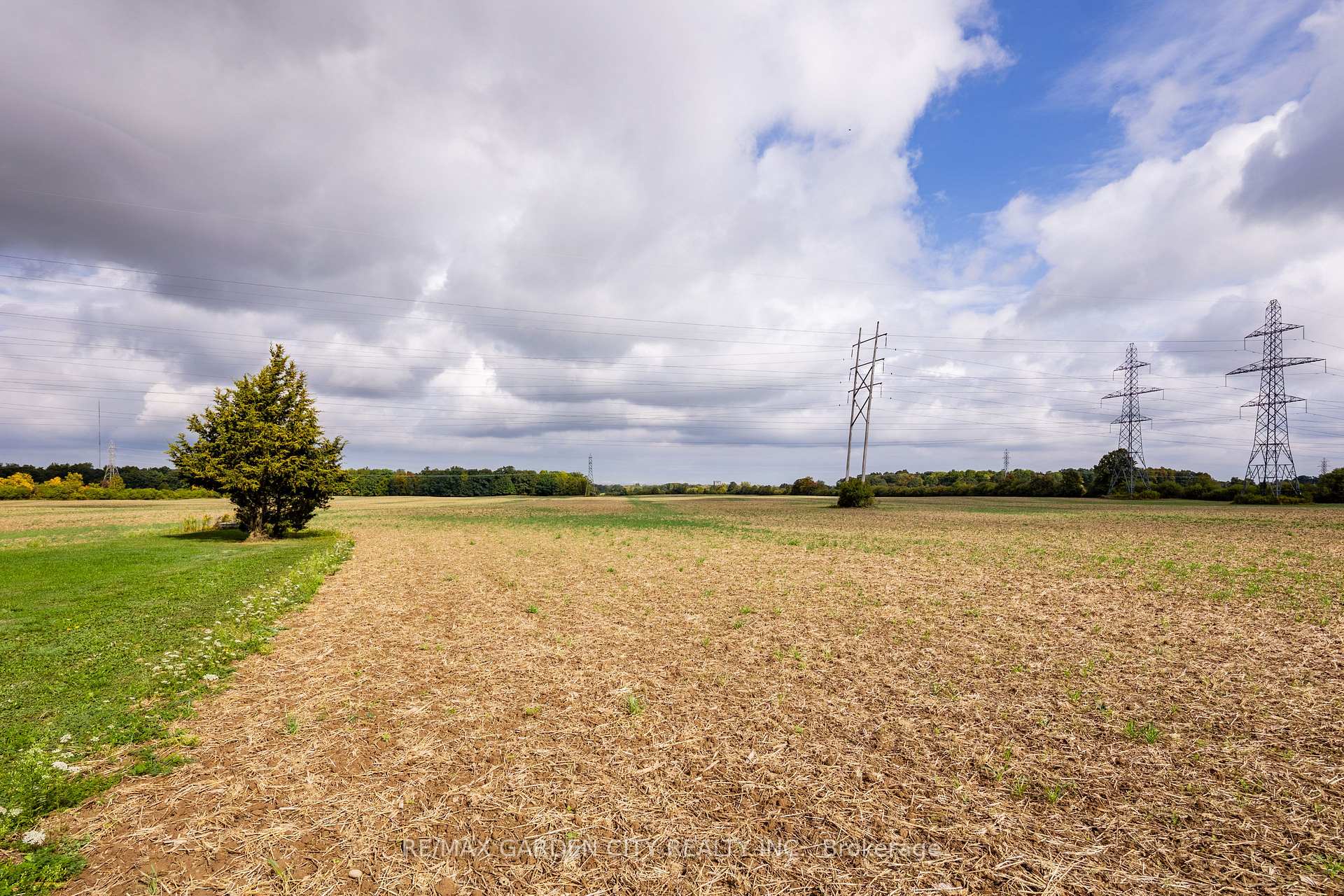 Photo 42 of 2432 Seburn Road, Thorold, Cataract Road — HOMEH
