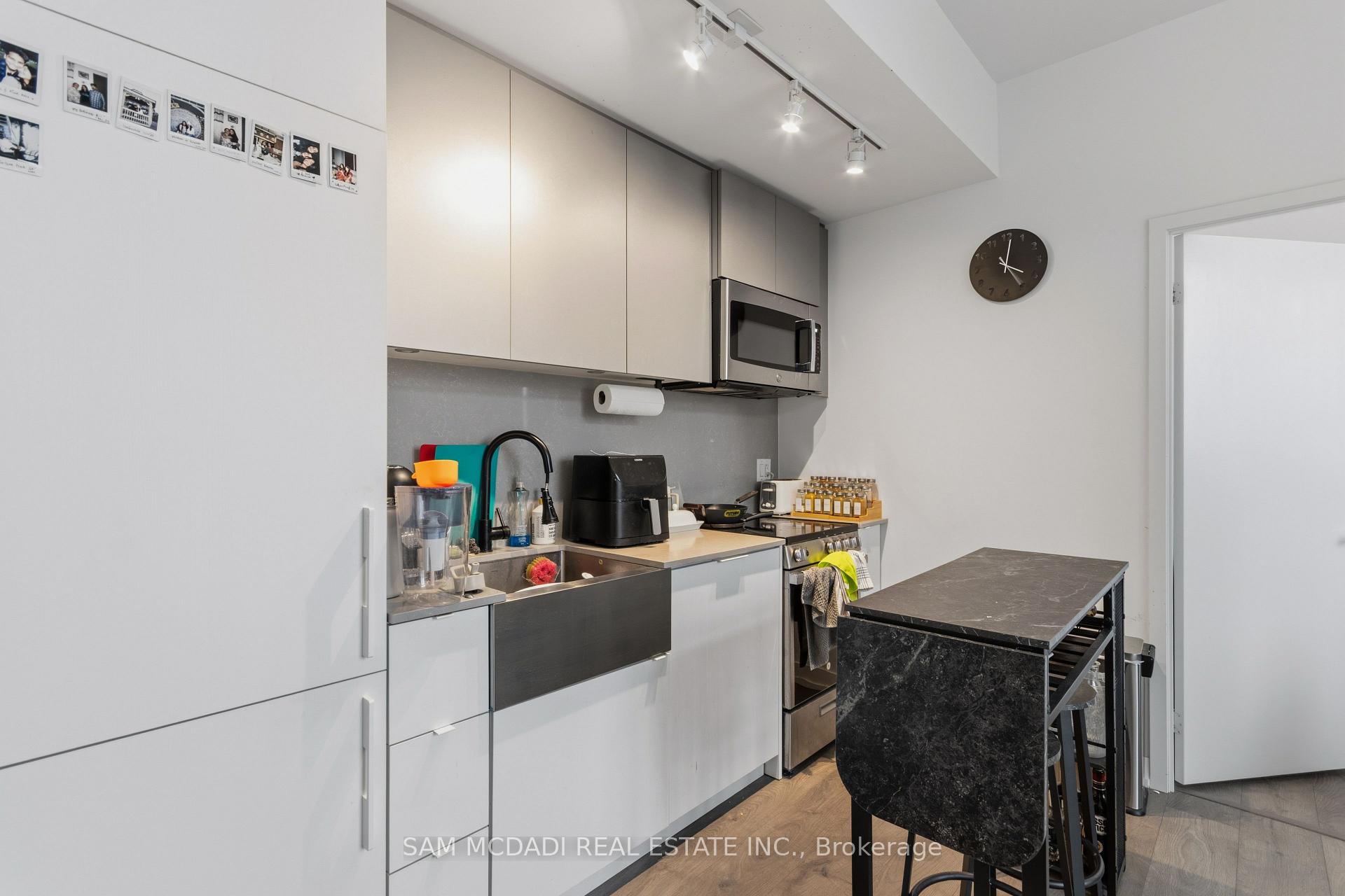 Photo 7 of Unit PH01, 270 Dufferin Street, Toronto, South Parkdale — HOMEH