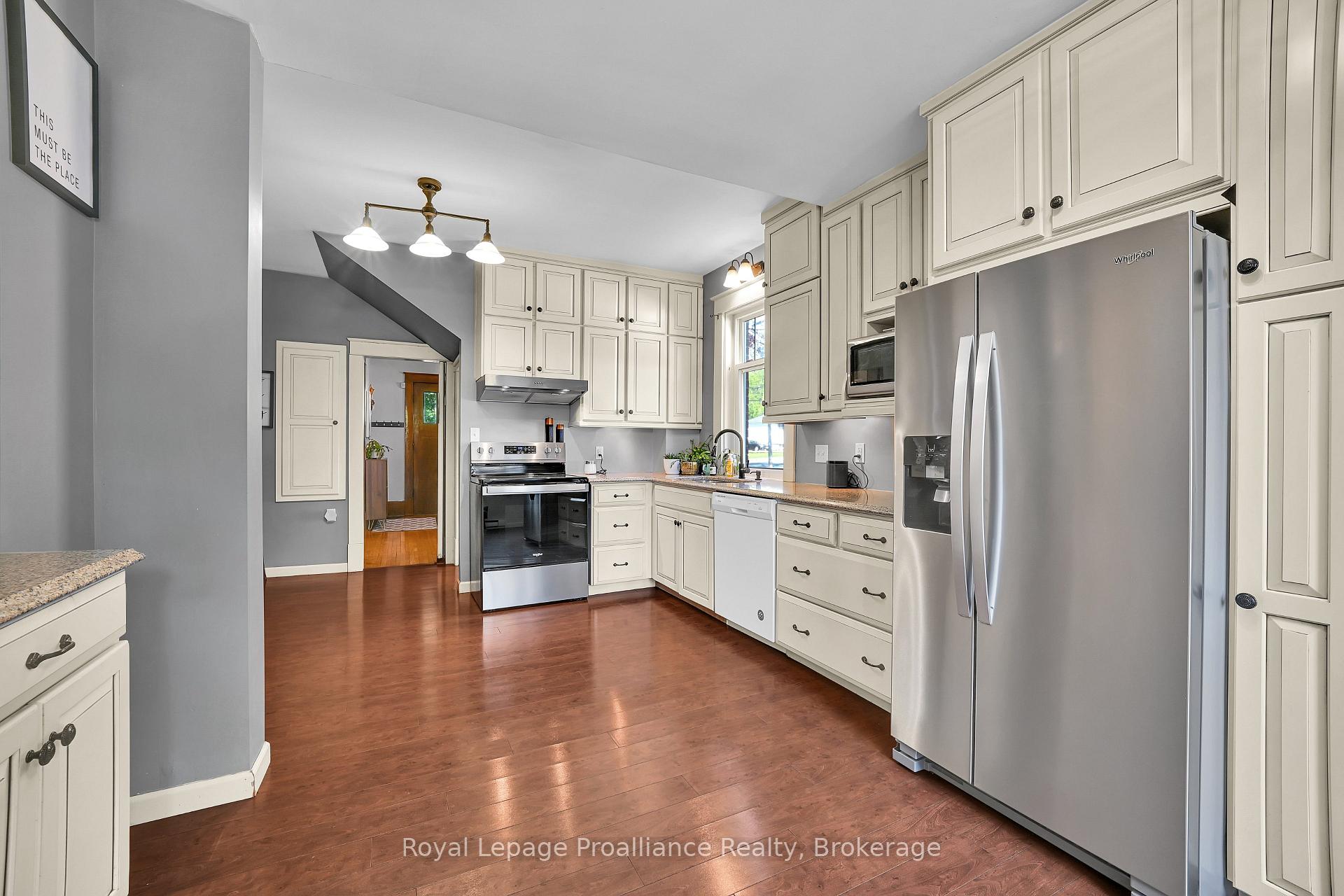 Photo 19 of 29 Division Street, Cramahe, Colborne — HOMEH